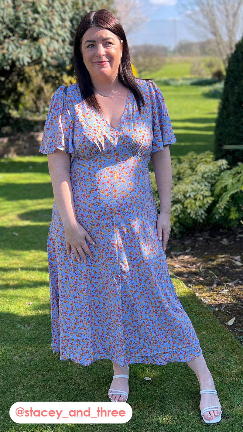 CurveWow V Neck Split Front Midaxi Dress Blue Ditsy