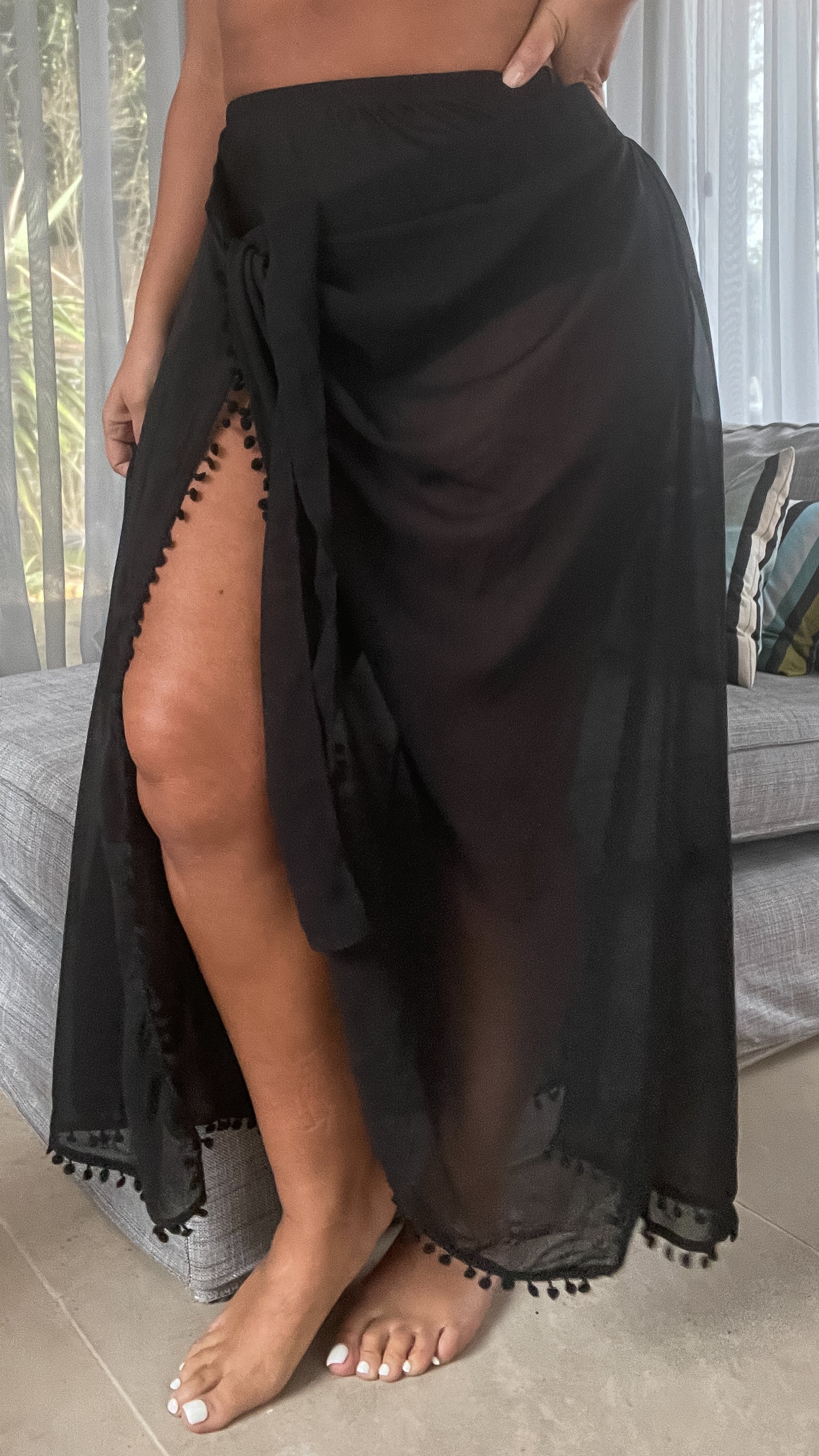 CurveWow Black Maxi Sarong