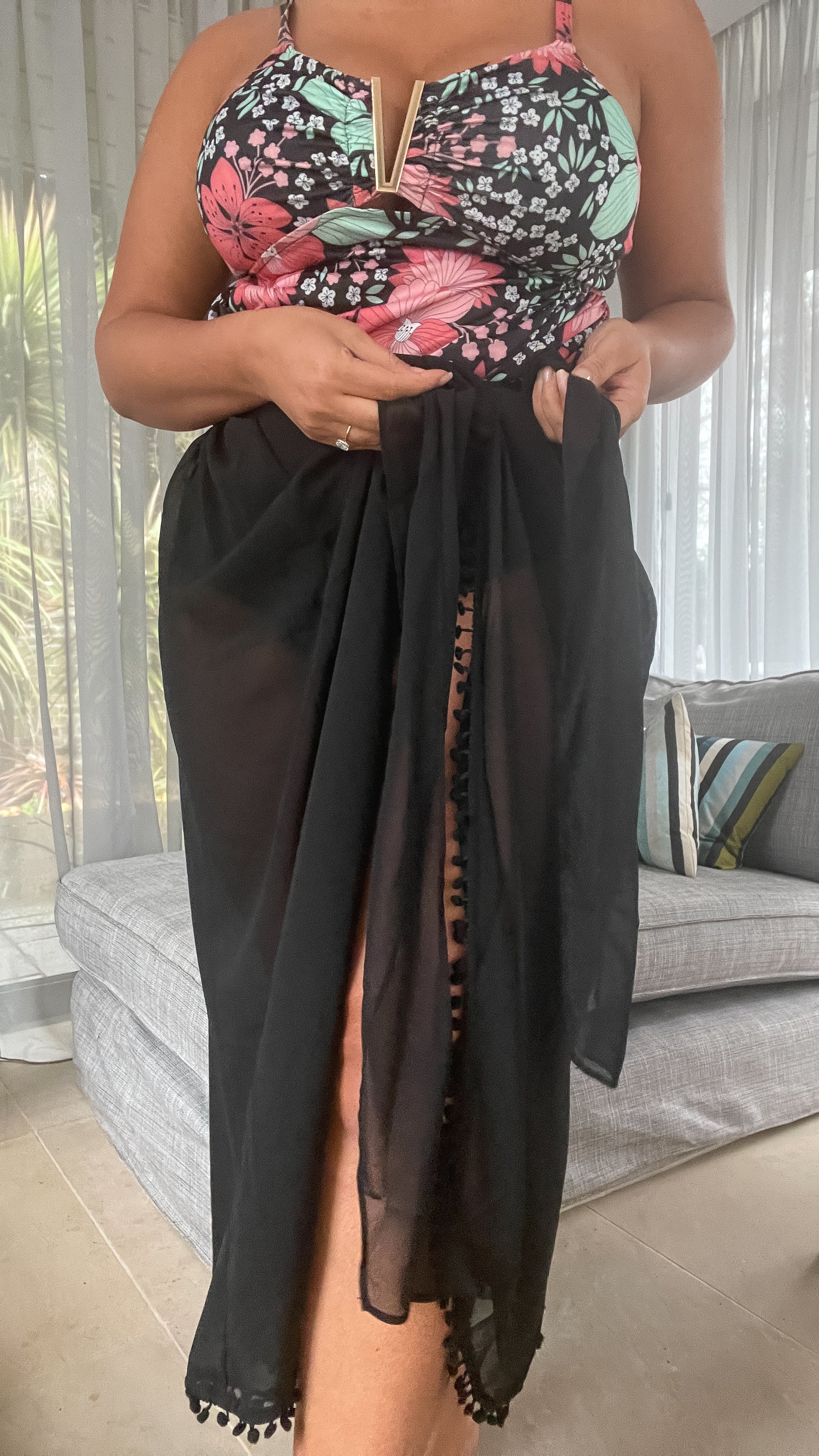 CurveWow Black Maxi Sarong