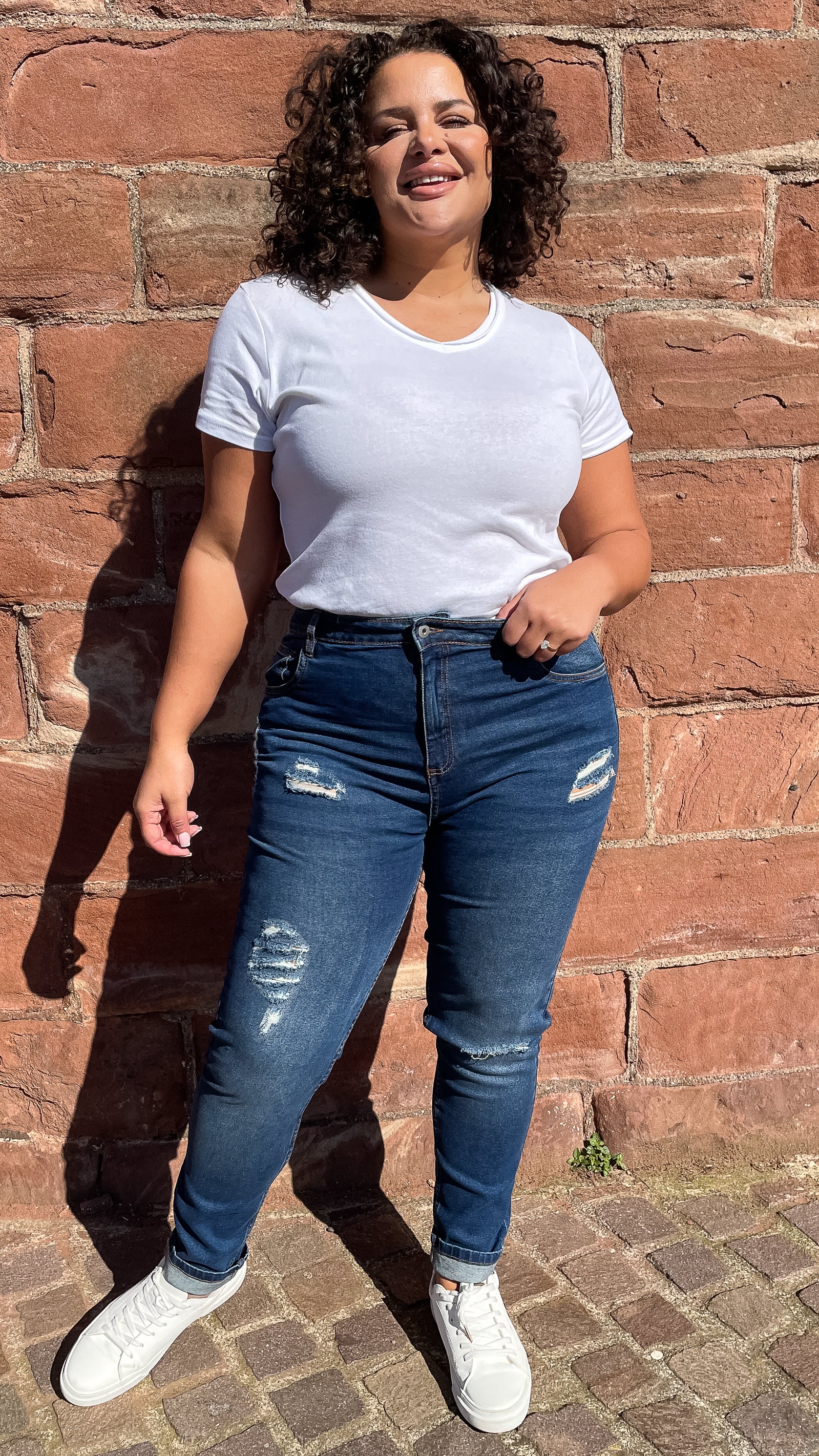 CurveWow Mom Jeans Mid Wash -Short
