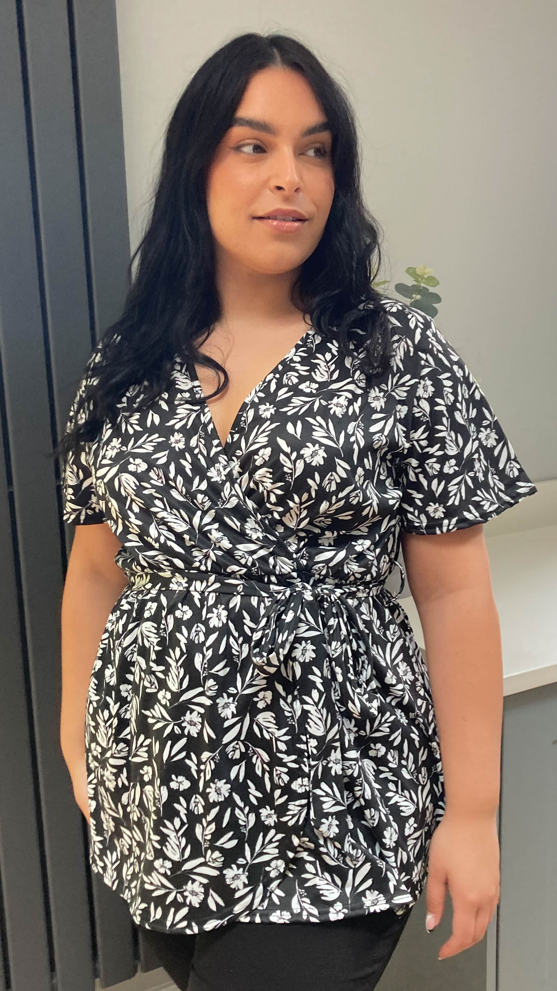 CurveWow Wrap Top Black White Floral
