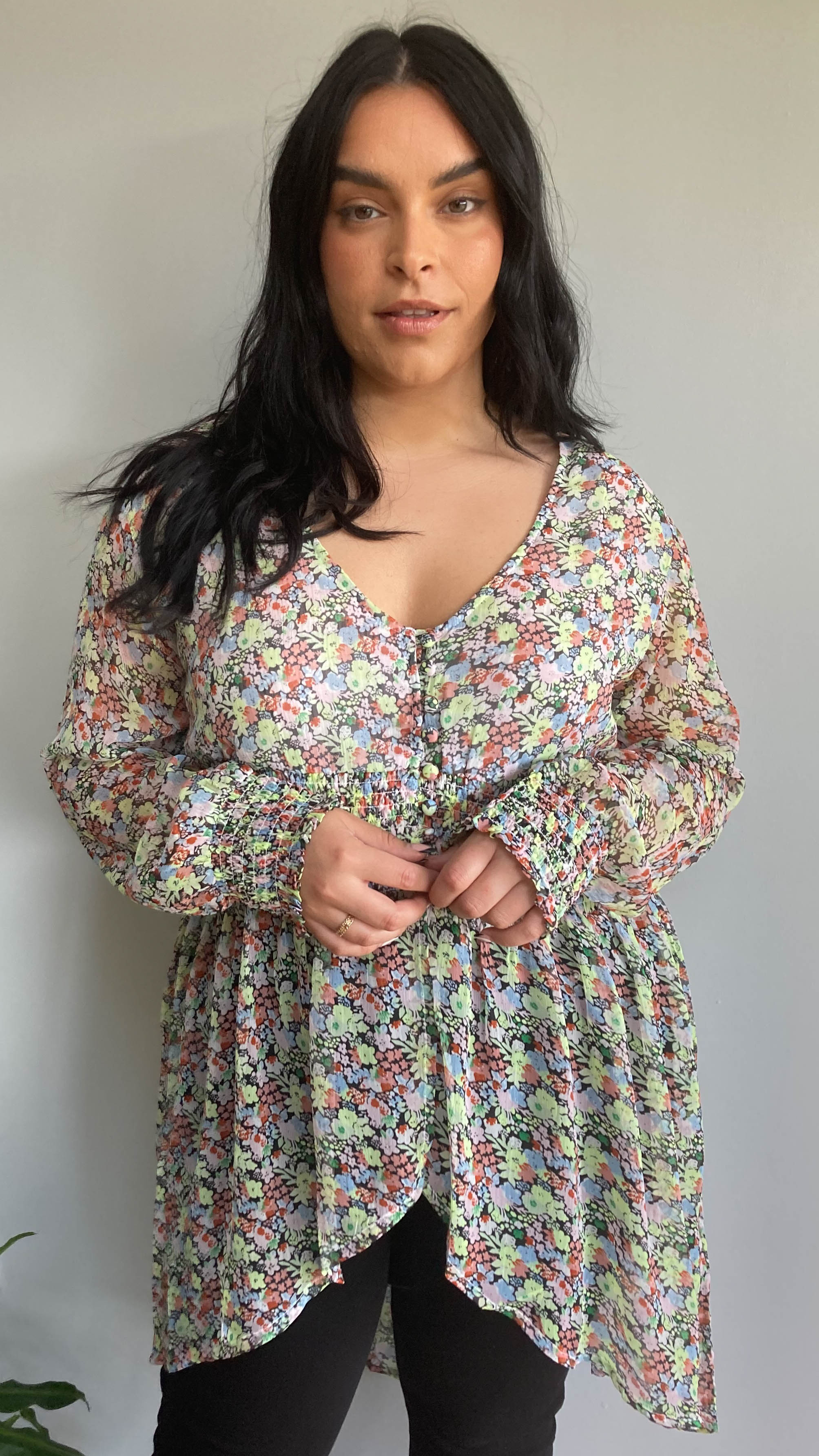 CurveWow Dipped Hem Blouse Floral Print