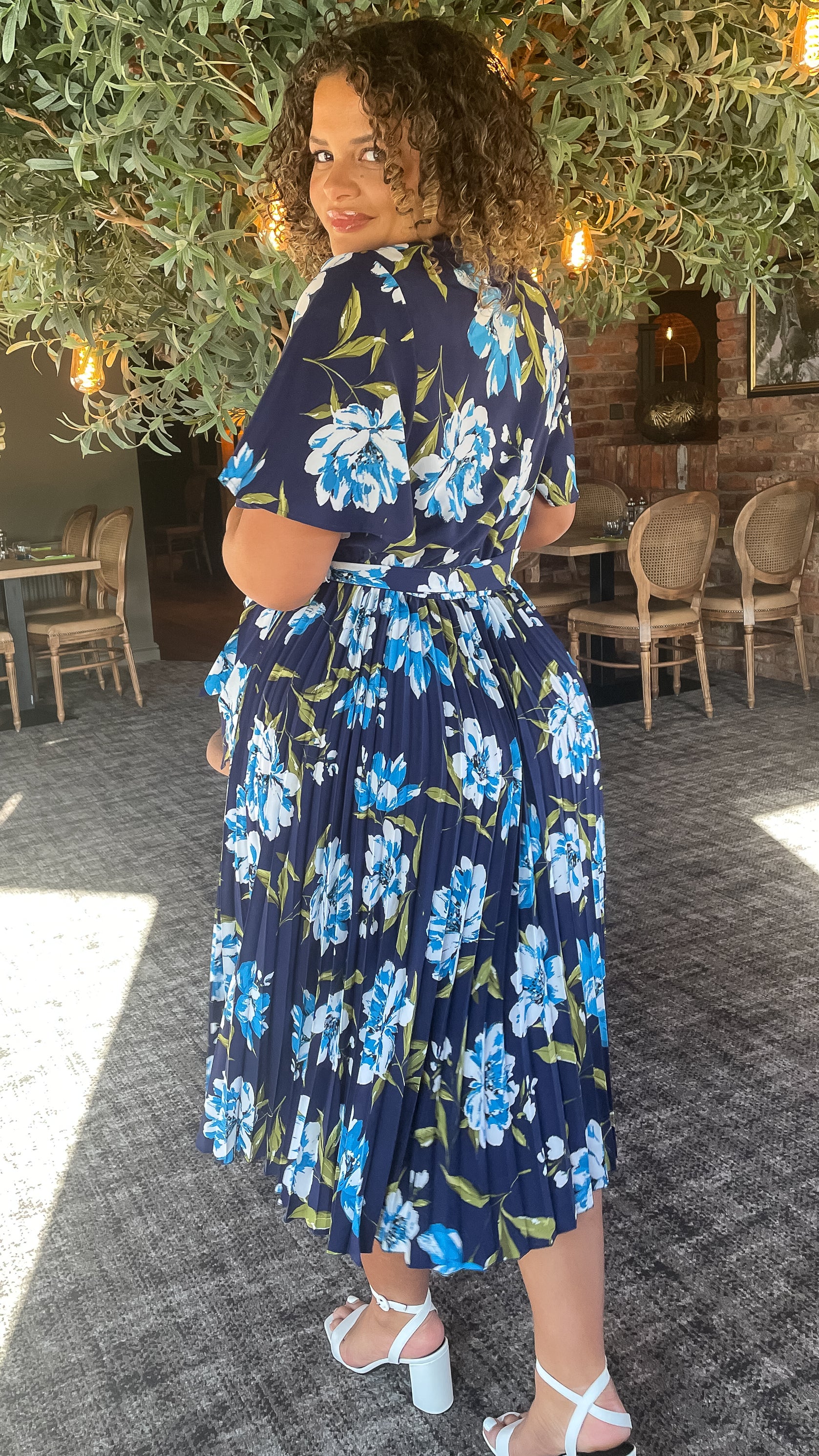 CurveWow Short Sleeve Pleated Wrap Dress Navy Floral