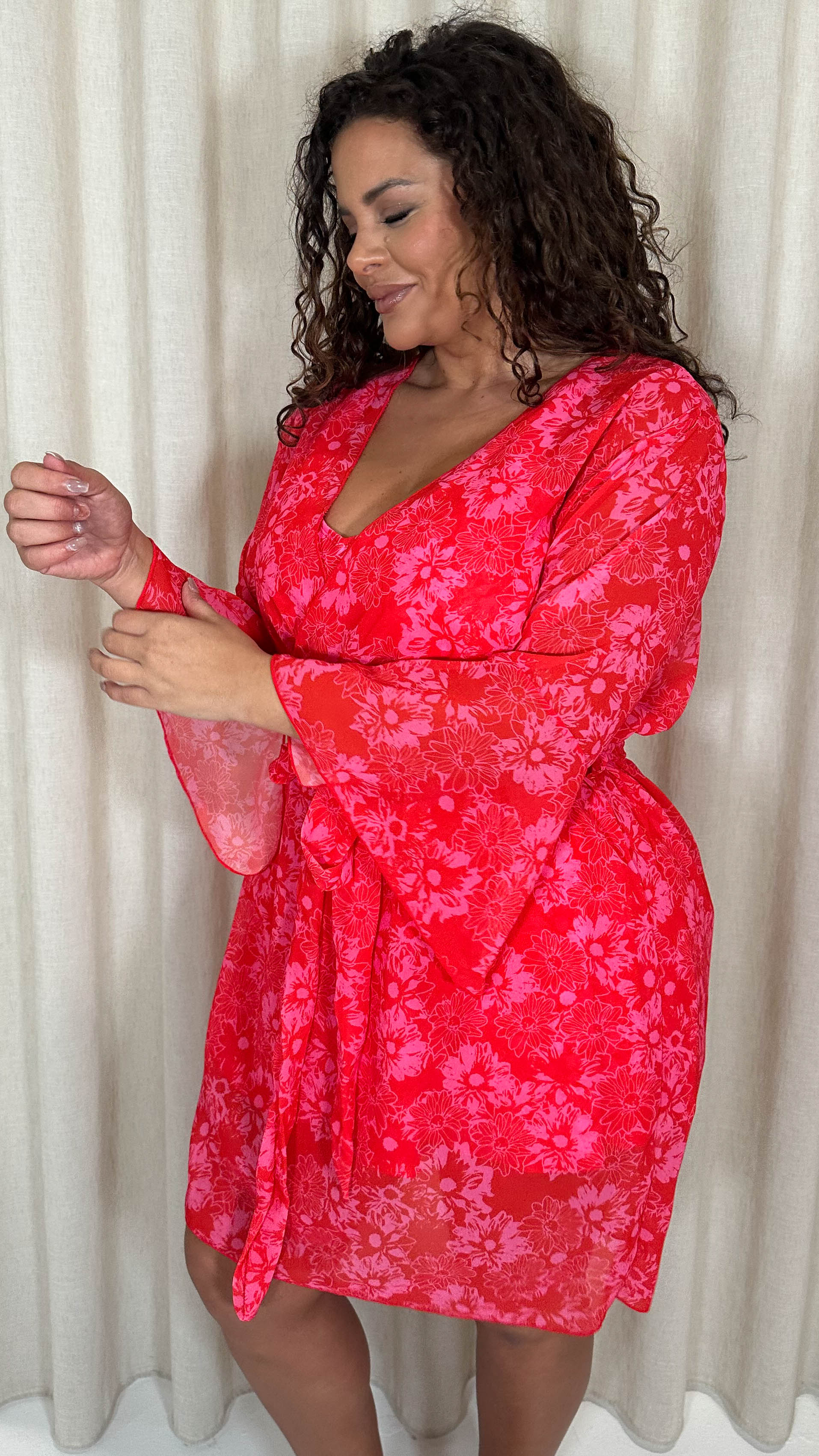 CurveWow Printed Mini Beach Kaftan Red Floral