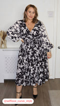 CurveWow Long Sleeve Floral Printed Pleated Midi Dress Black/Ivory