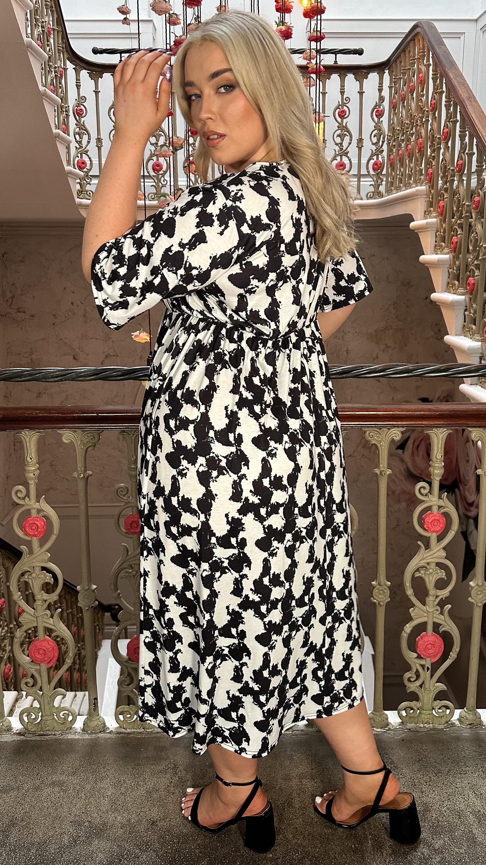 CurveWow Wrap Midi Dress Black White Abstract Curvewow CurveWow Wrap Midi Dress Black White Abstract Curvewow