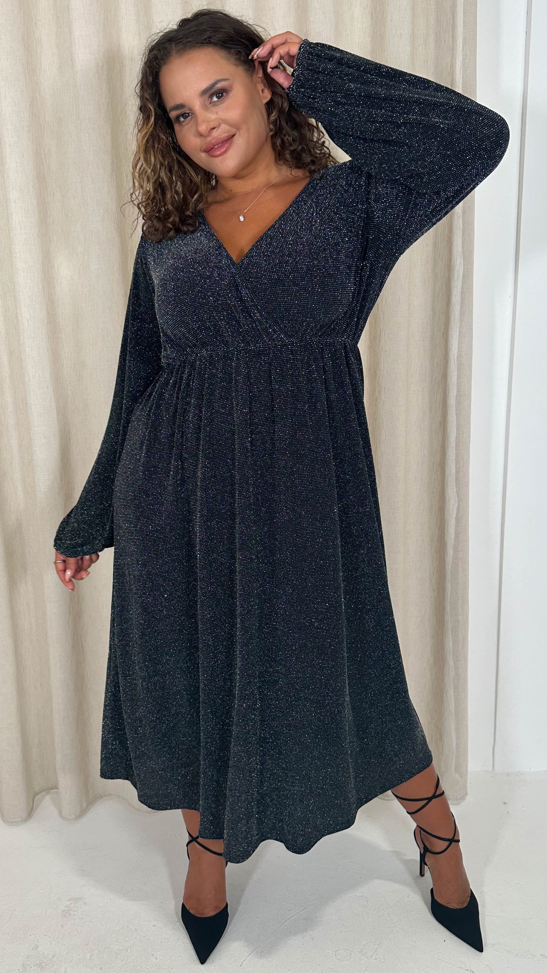 CurveWow Wrap Balloon Sleeve Midaxi Dress Black Silver Curvewow CurveWow Wrap Balloon Sleeve Midaxi Dress Black Silver Curvewow