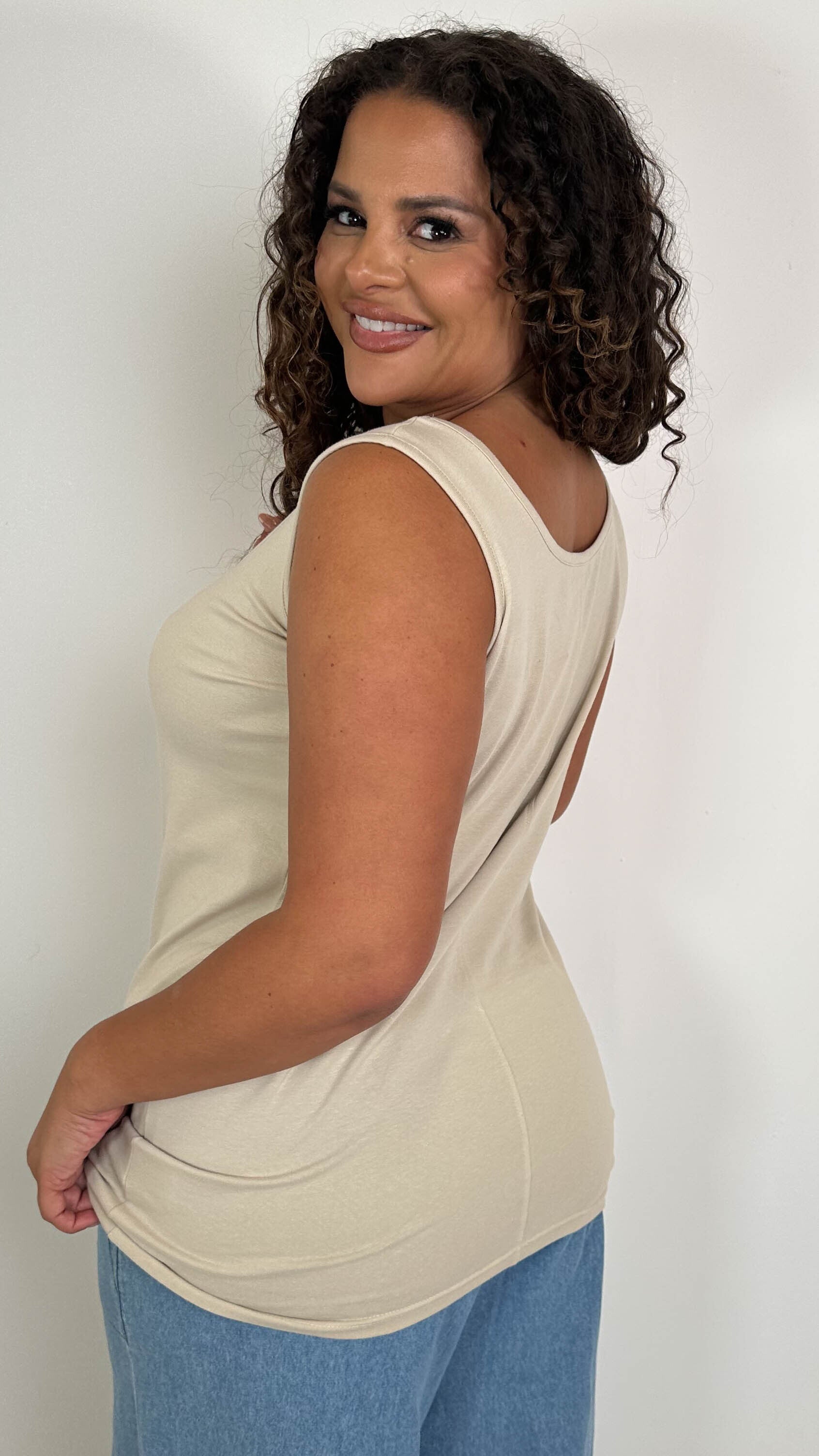 CurveWow Square Neck Basic Vest Nude
