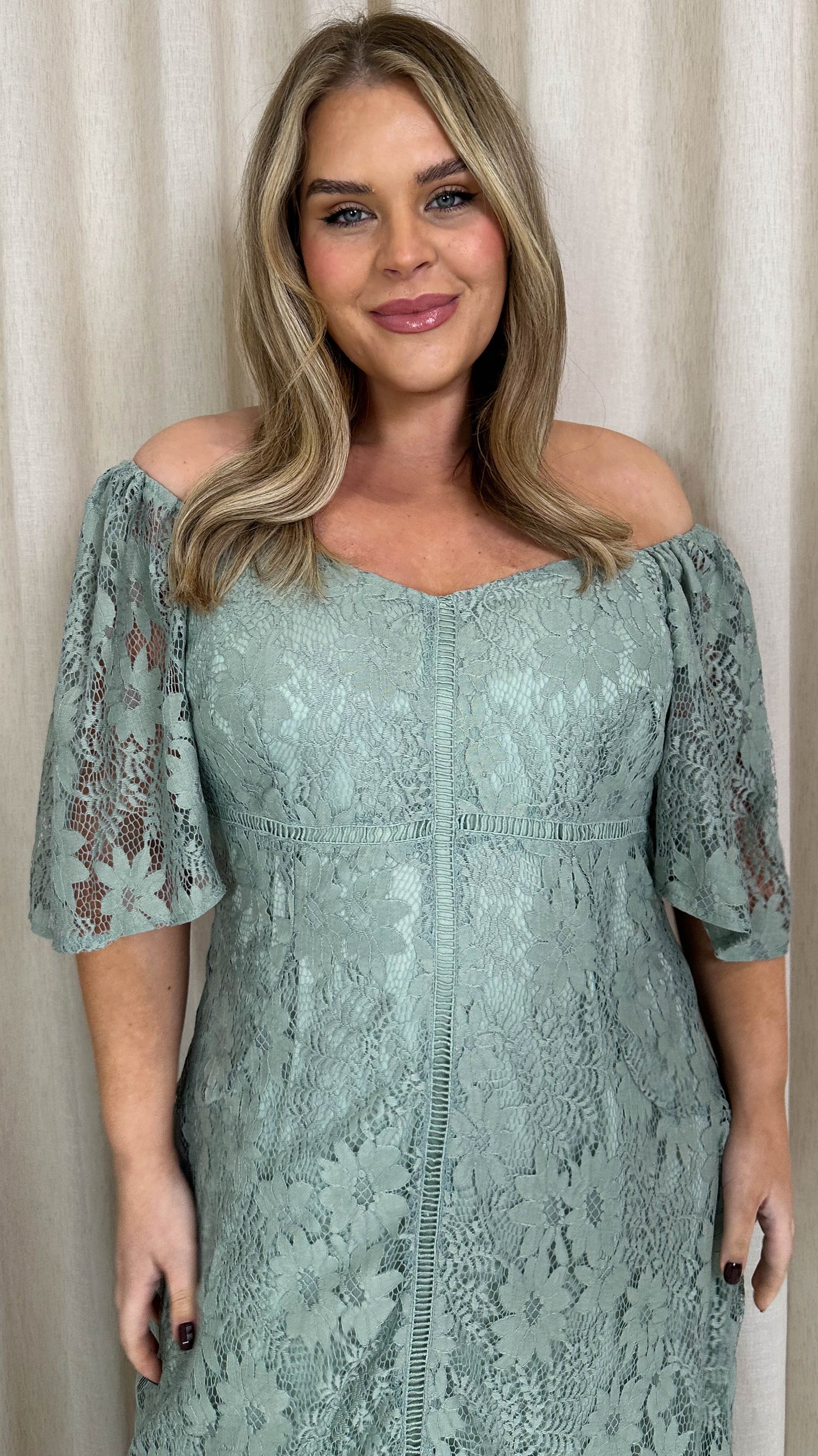 CurveWow Lace Frill Hem Midaxi Dress Sage Green Curvewow CurveWow Lace Frill Hem Midaxi Dress Sage Green Curvewow