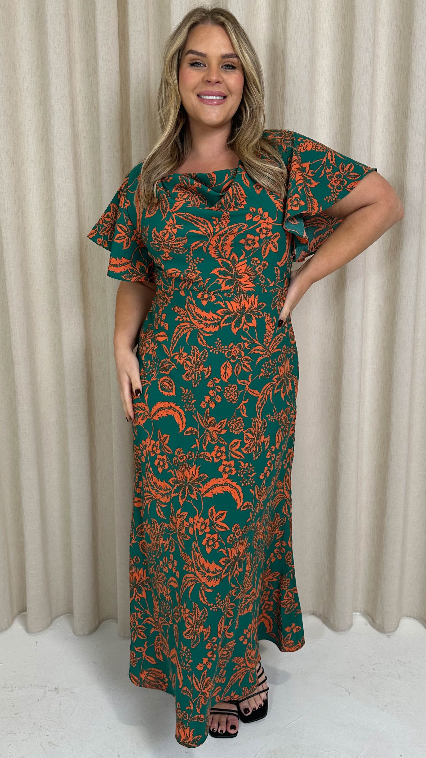 CurveWow Cowl Neck Maxi Dress Green/Orange Floral Curvewow CurveWow Cowl Neck Maxi Dress Green/Orange Floral Curvewow