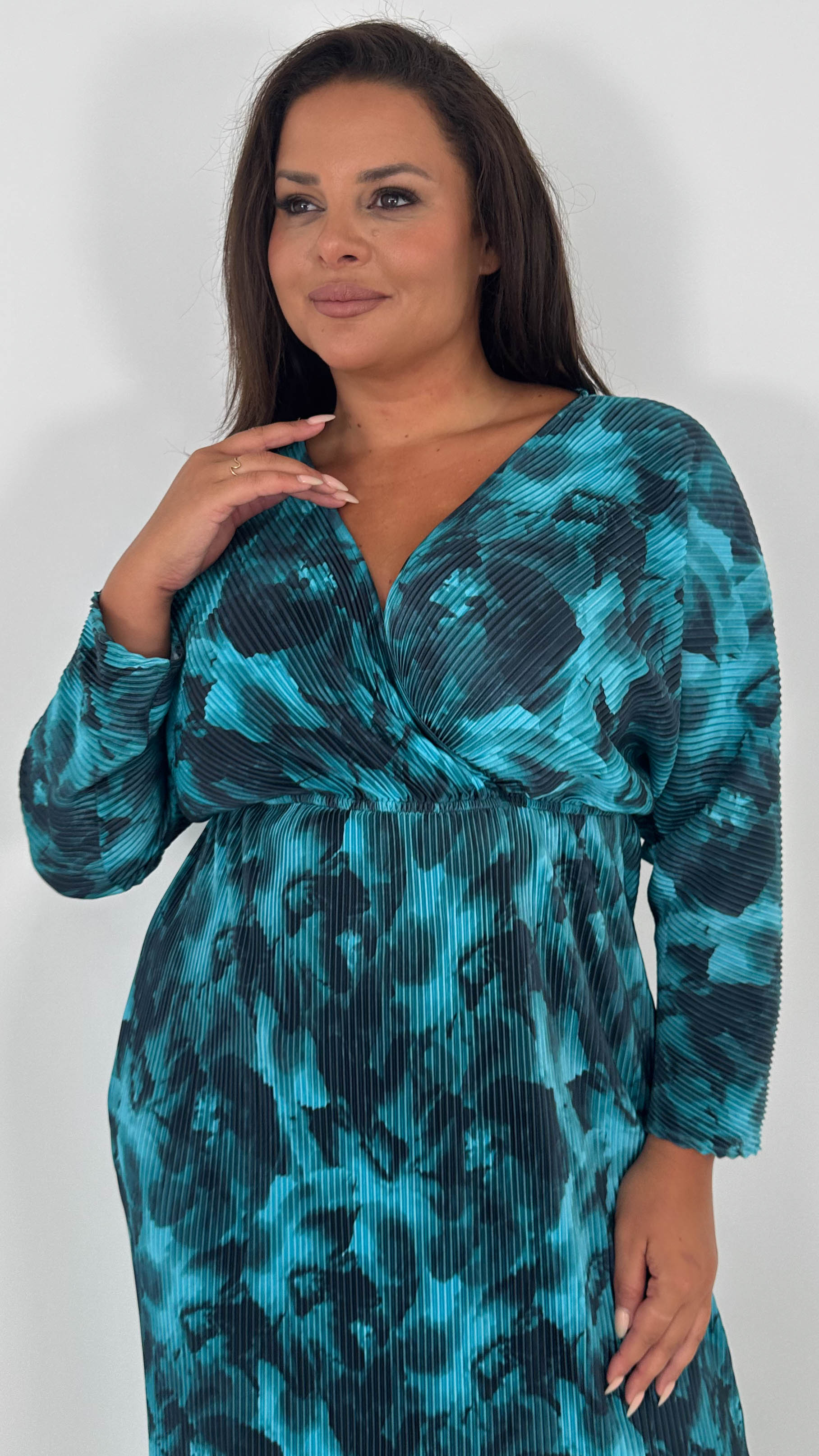 CurveWow Plisse Maxi Dress Turquoise Floral