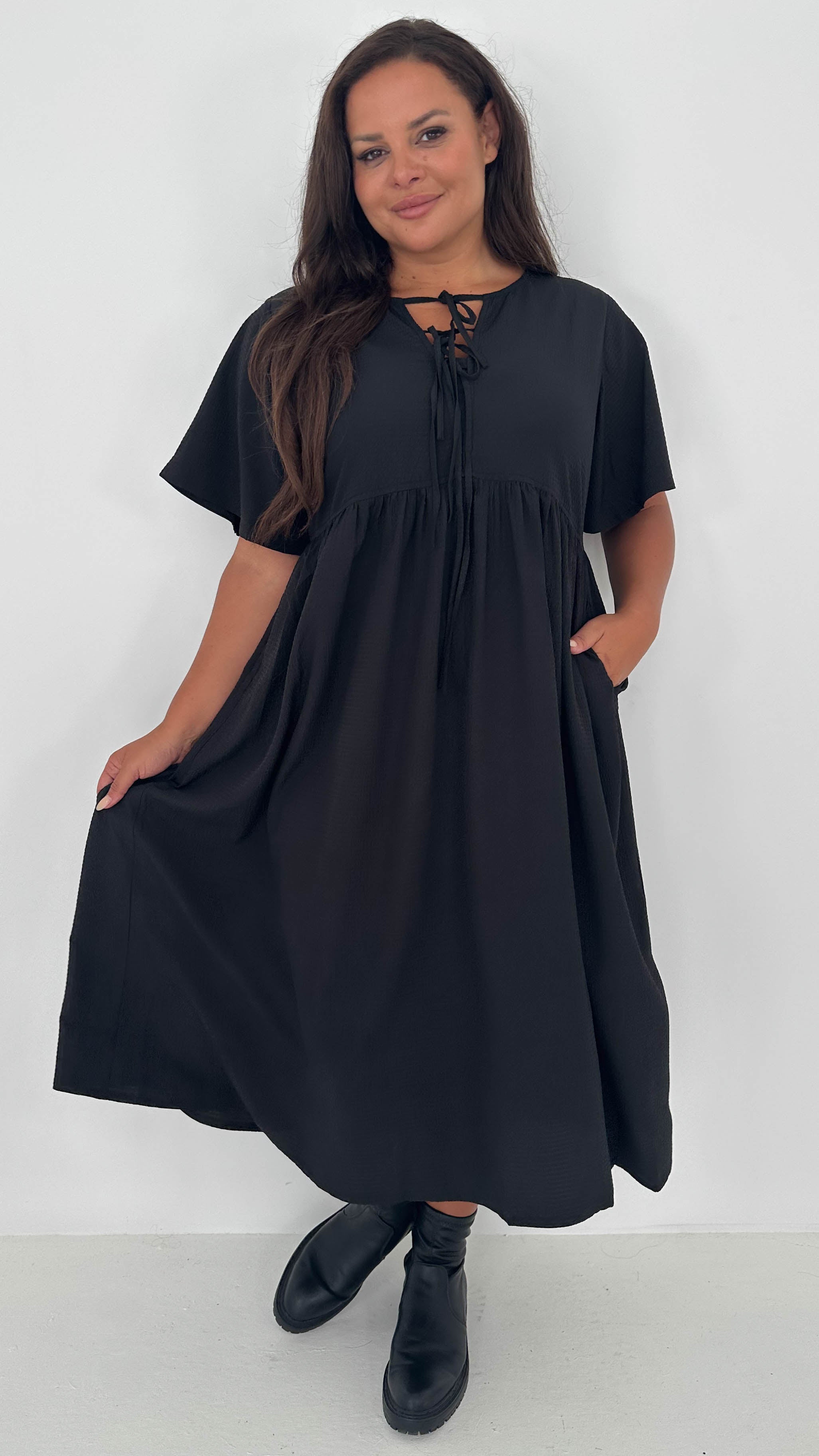 CurveWow Tied Bow Front Dress Black