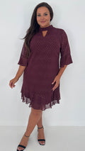 CurveWow Gold Spot Keyhole Shift Dress Plum