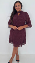 CurveWow Gold Spot Keyhole Shift Dress Plum