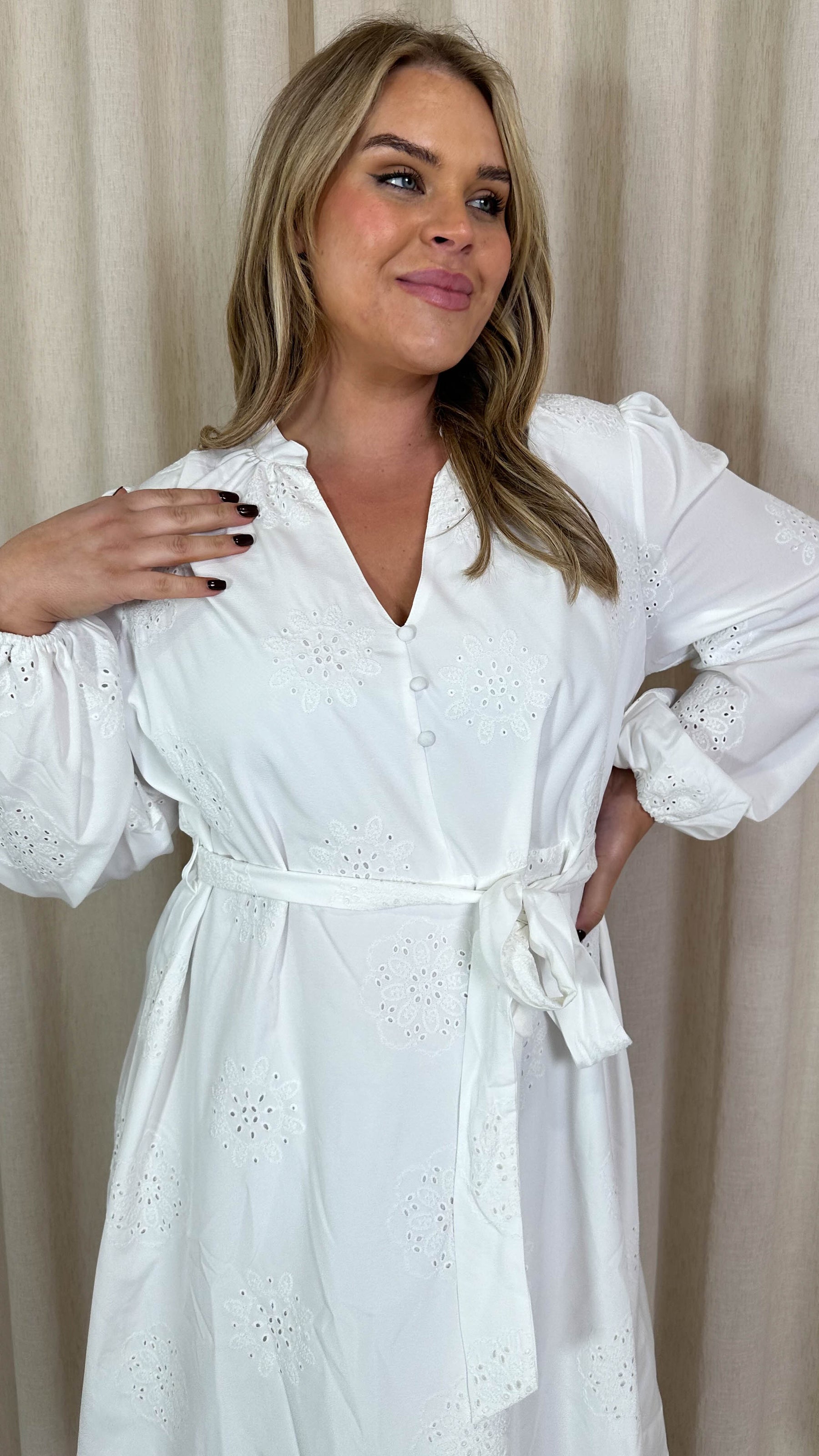 CurveWow Schiffli Embroidered Mini Dress White Curvewow CurveWow Schiffli Embroidered Mini Dress White Curvewow