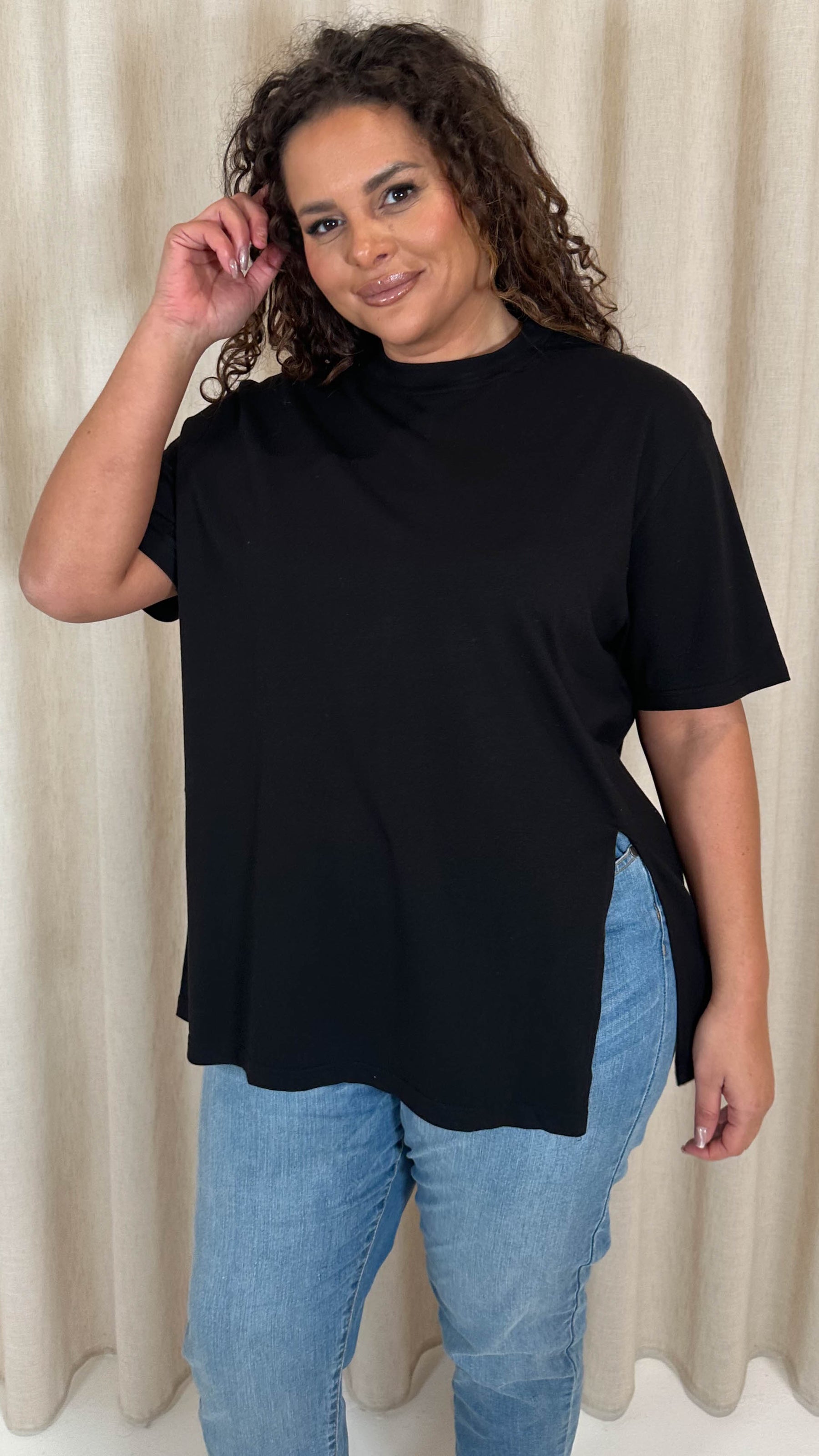 CARCOS Women's Plus Size Short Sleeve Tunic Top - Side Split, 4X Black