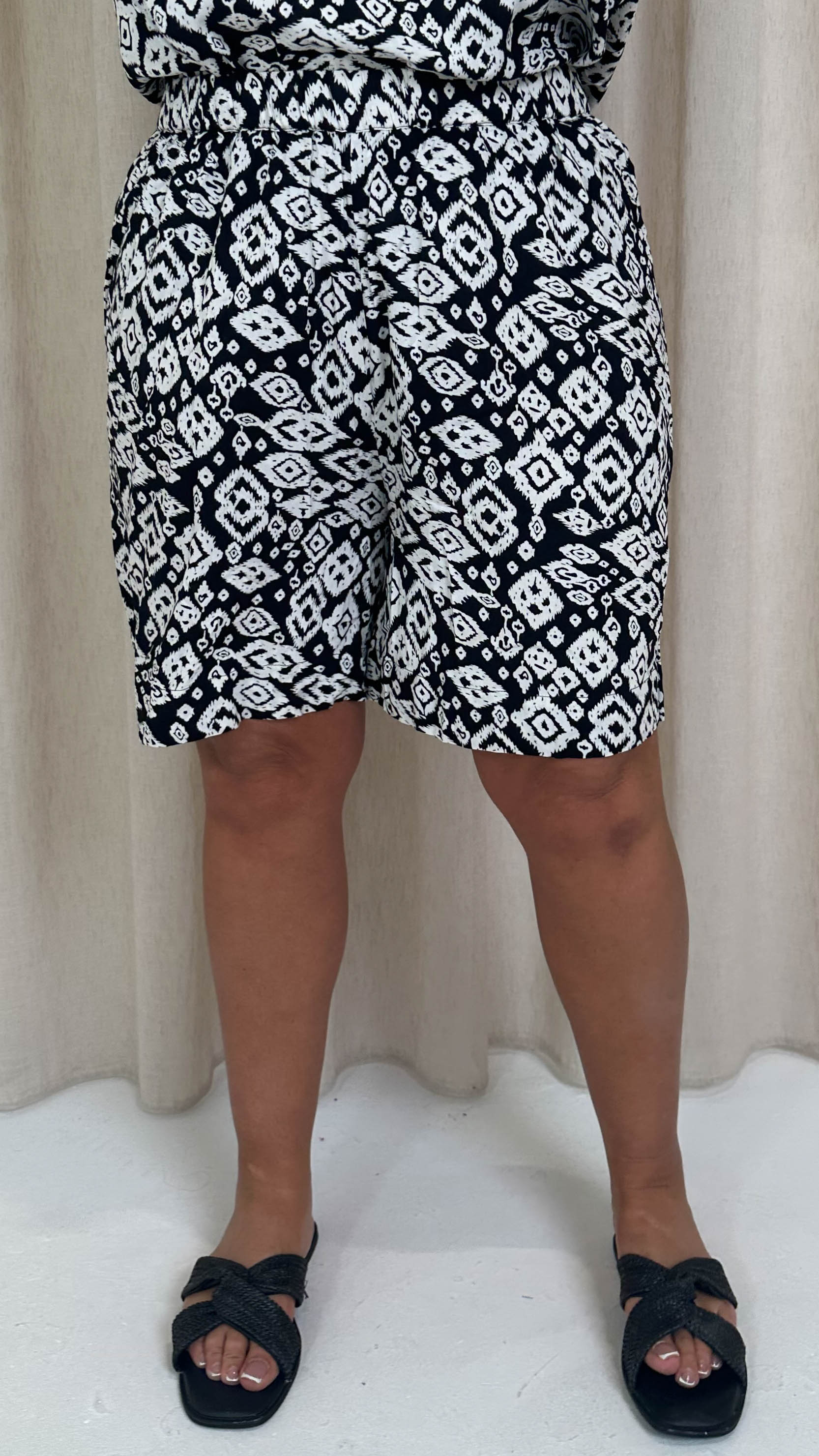 CurveWow Viscose Printed Short Mono Aztec