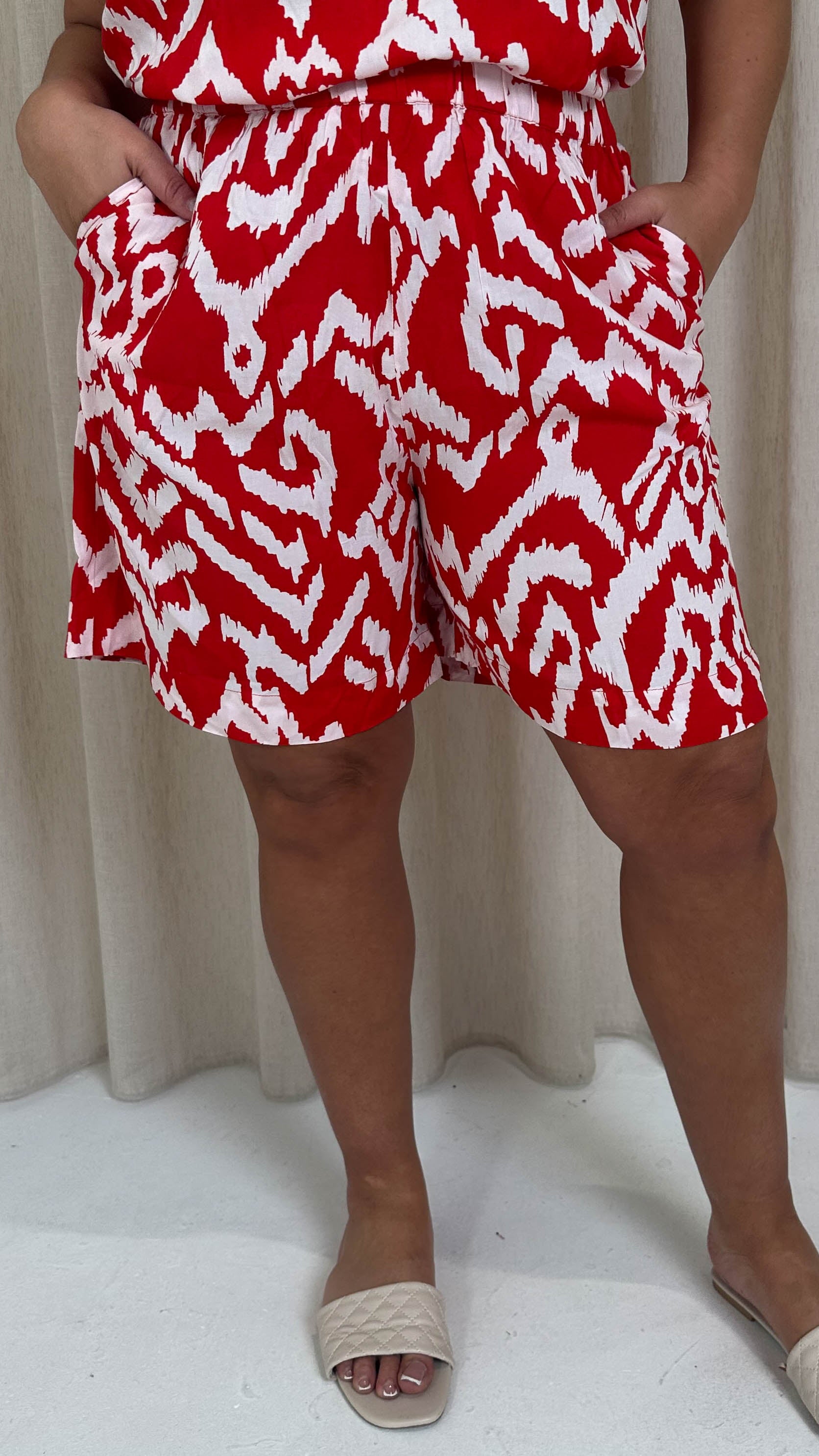 CurveWow Viscose Printed Short Red Aztec
