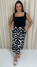 CurveWow Pocket Split Hem Maxi Skirt Mono