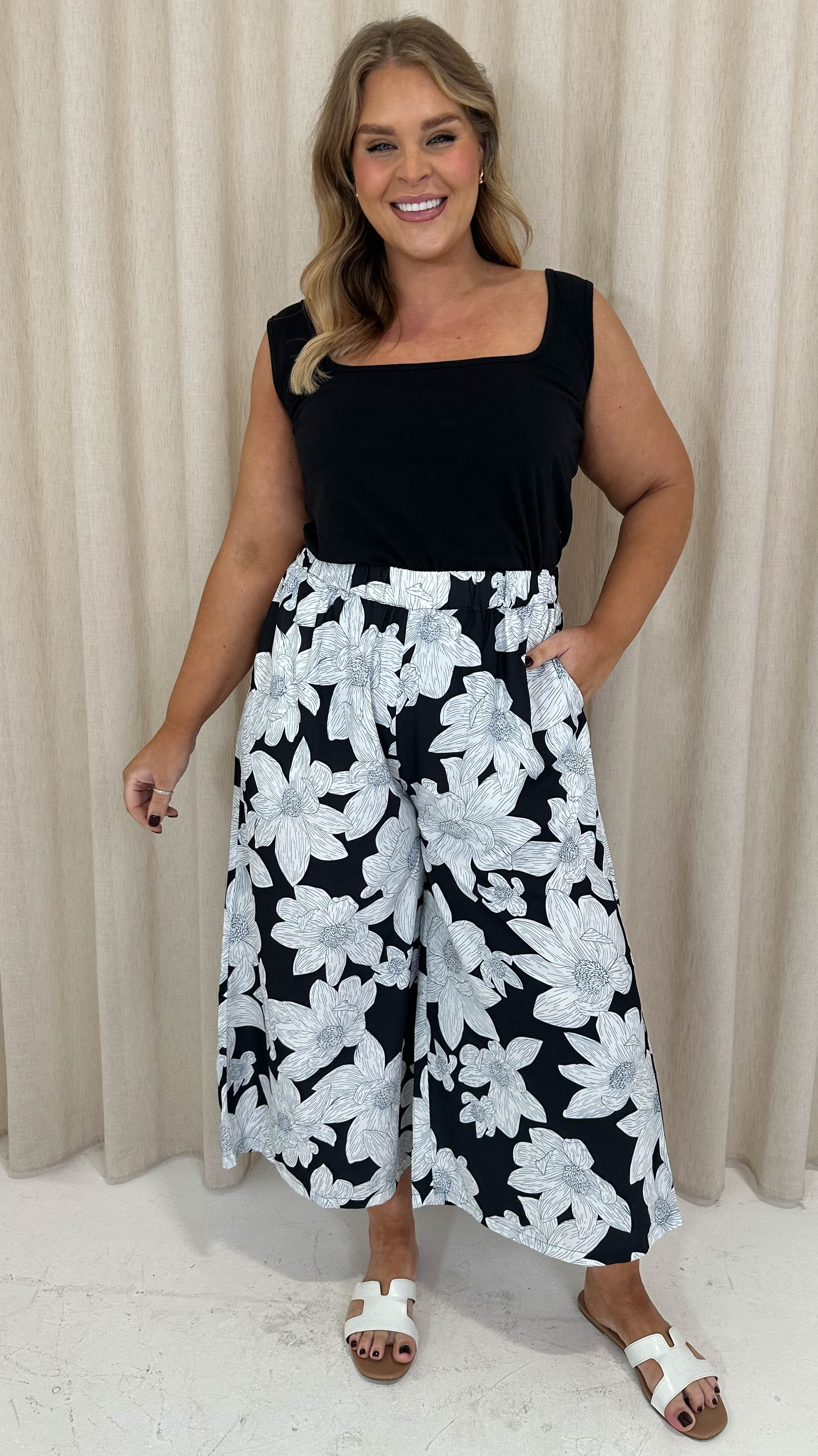 CurveWow Mono Printed Wide Leg Trouser Floral