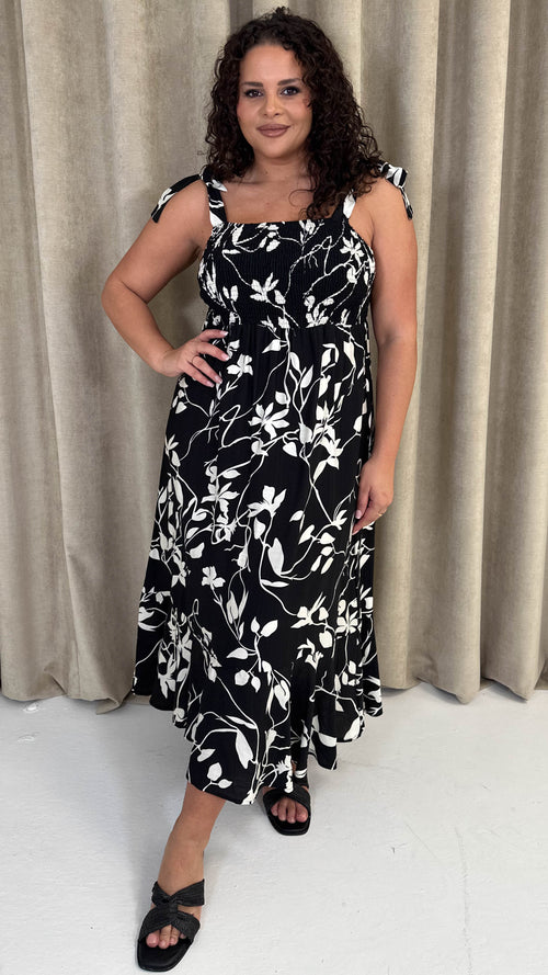 CurveWow Tie Shoulder Strappy Midaxi Dress Mono Floral