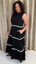 CurveWow Wave Trim Tiered Maxi Dress Black