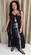 CurveWow Tie Dye Maxi Dress Mono