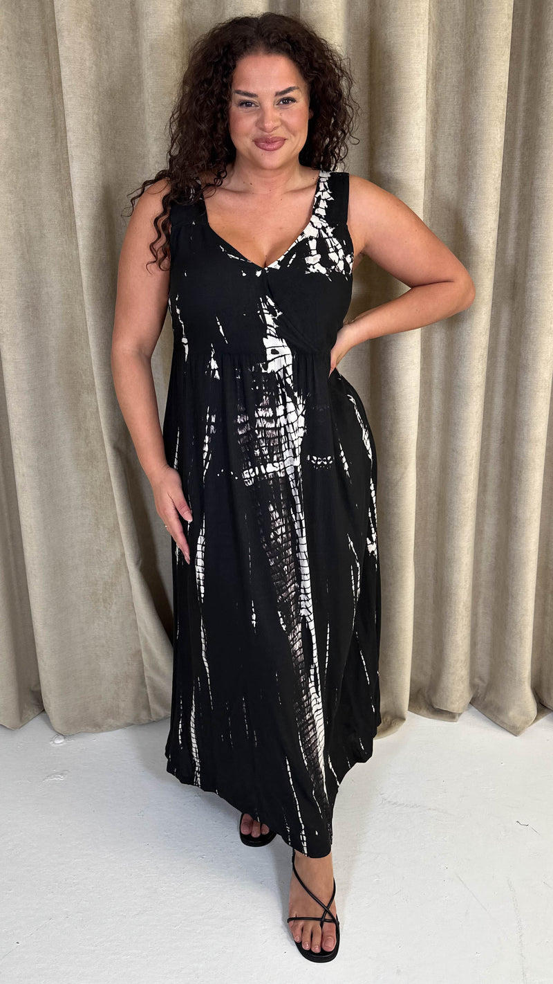 CurveWow Tie Dye Maxi Dress Mono