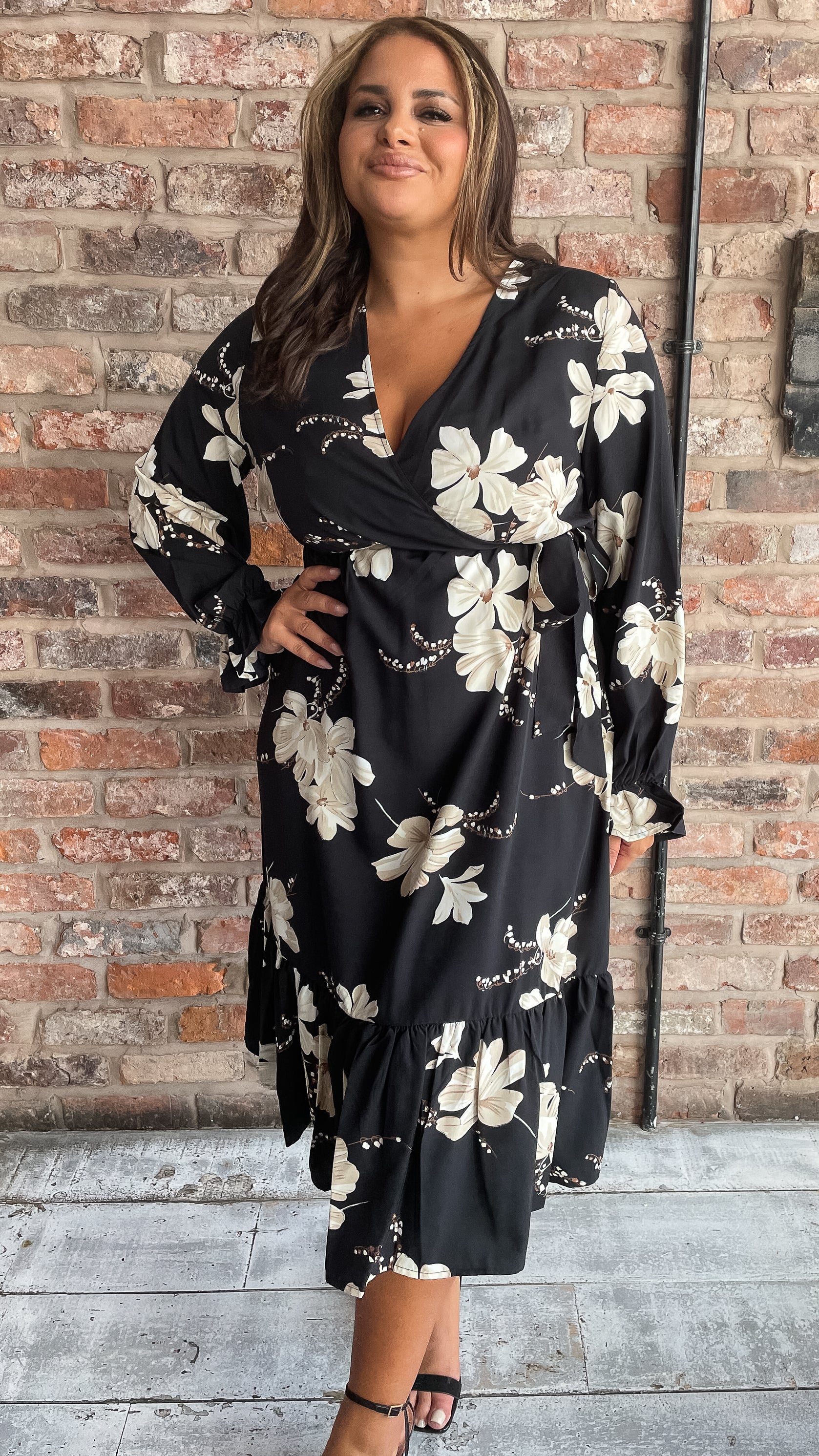 CurveWow Long Sleeve Floral Wrap Midaxi Dress Black/Ivory