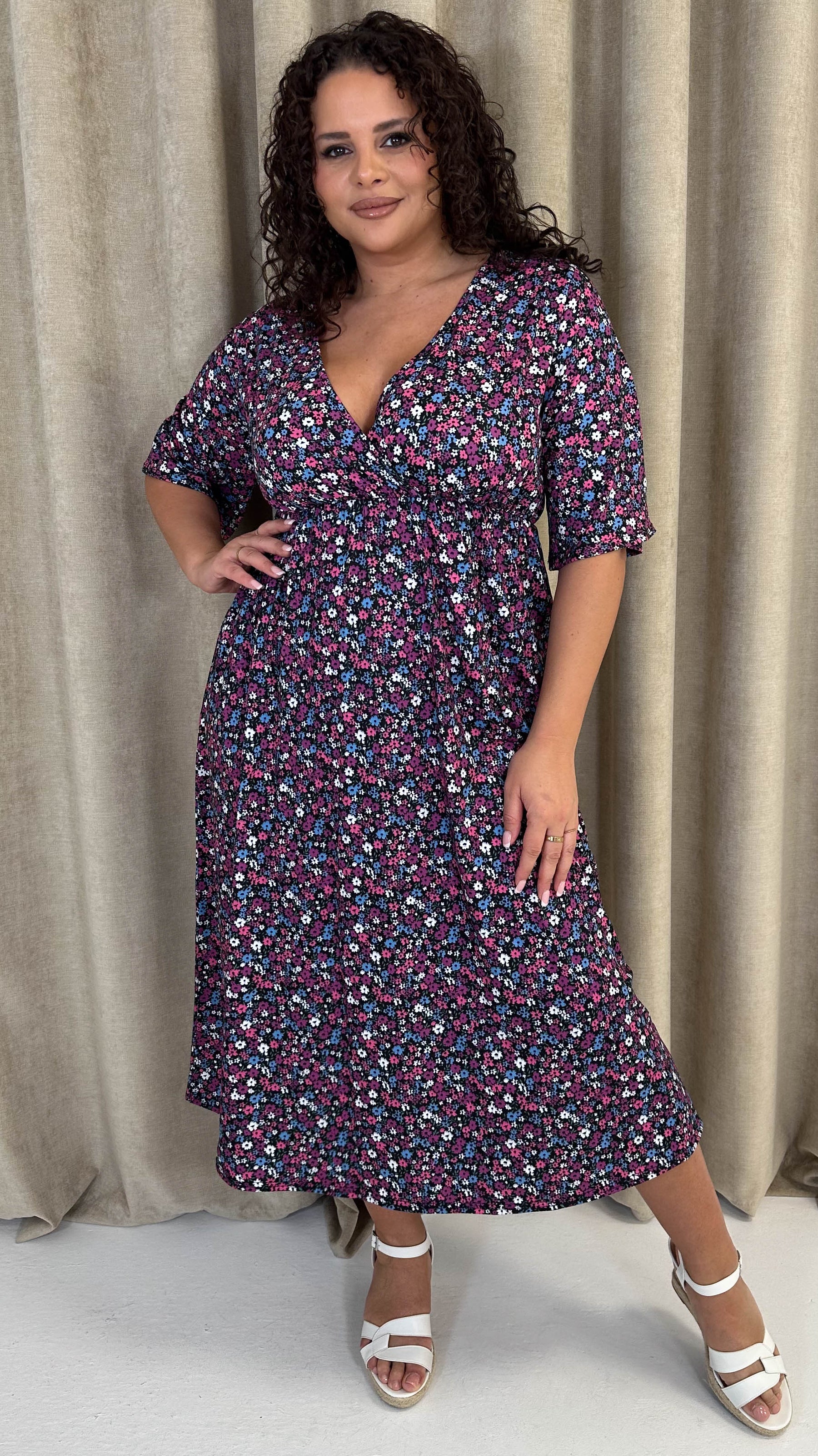 CurveWow Wrap Midi Dress Black Multi Floral Curvewow CurveWow Wrap Midi Dress Black Multi Floral Curvewow