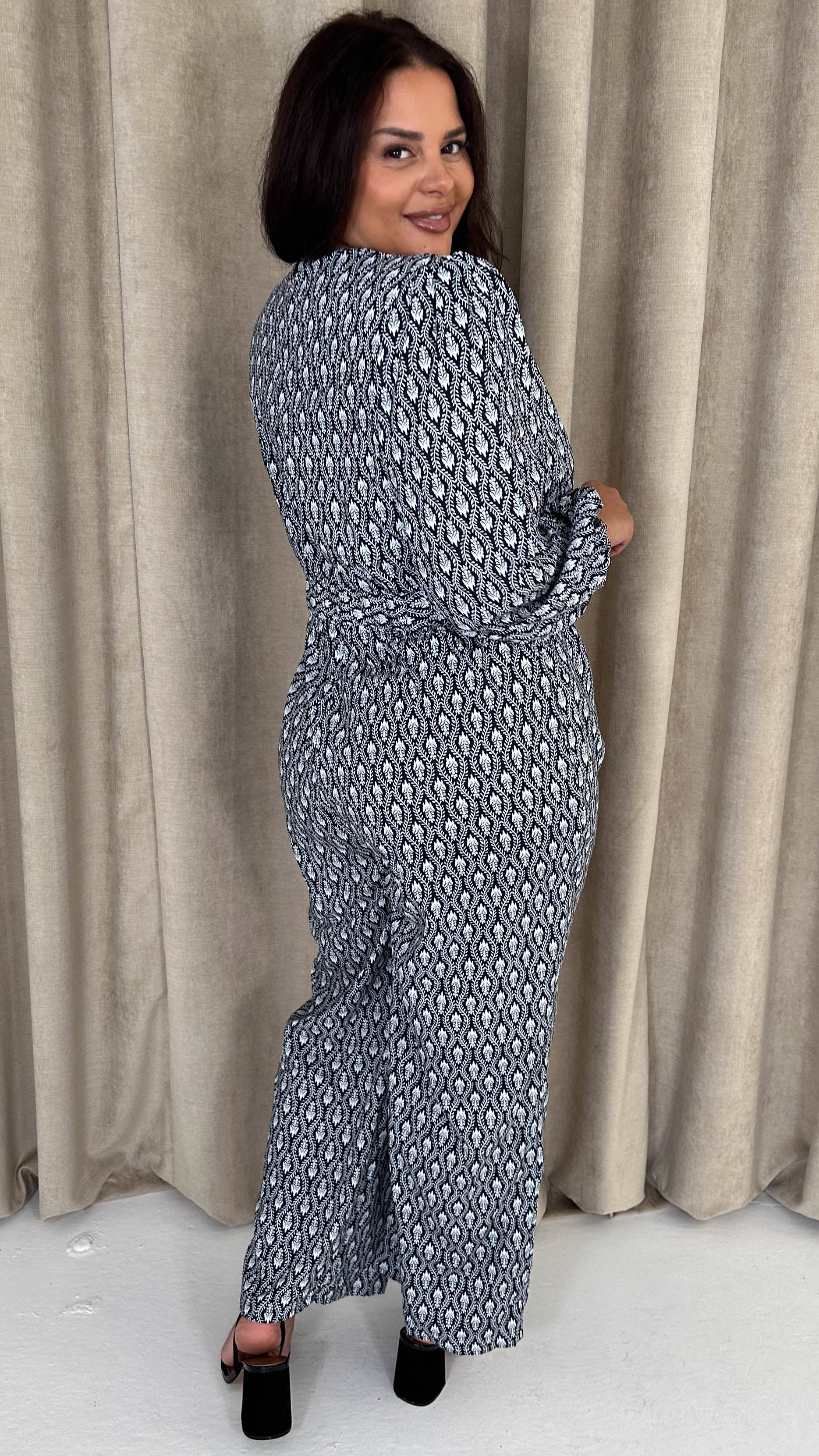 CurveWow Wrap Tie Side Jumpsuit Black Mono