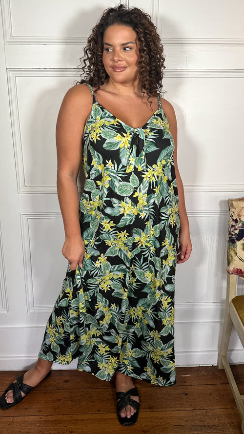 CurveWow Printed Tie Front Maxi Dress Green Floral