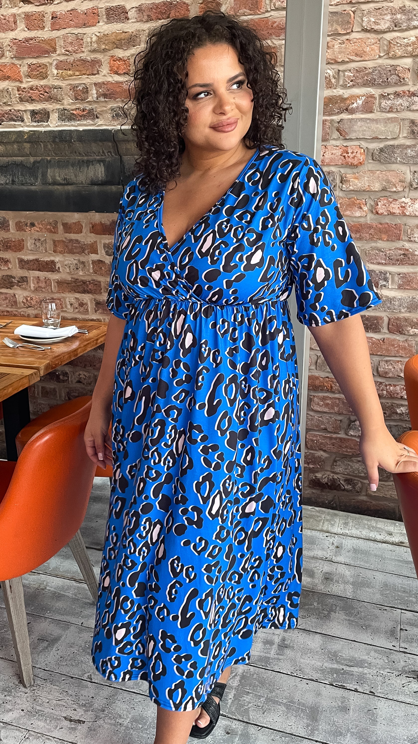 CurveWow Wrap Midi Dress Blue Leopard Curvewow CurveWow Wrap Midi Dress Blue Leopard Curvewow