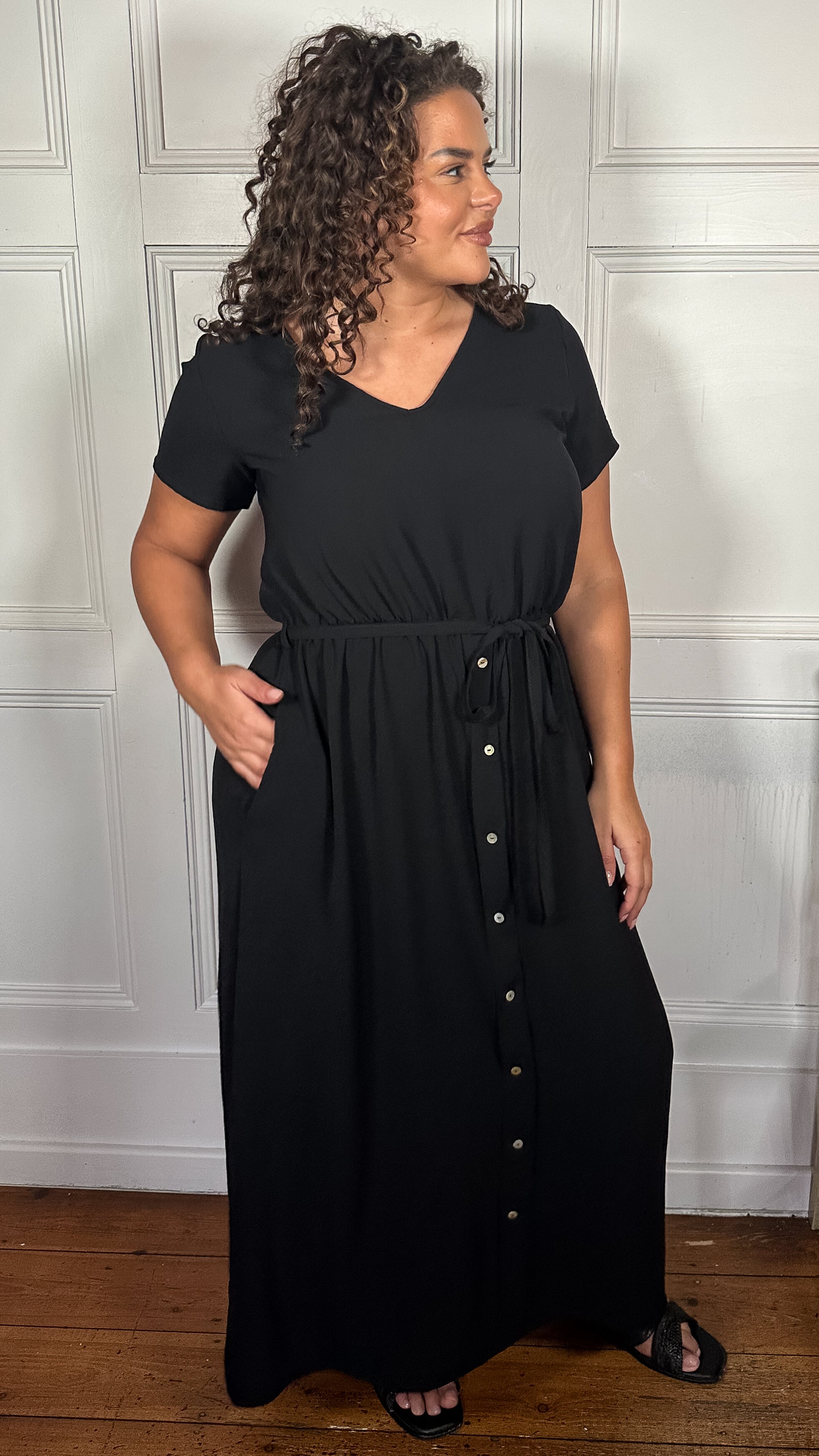 CurveWow Button Front Ocean Crepe Maxi Dress Black