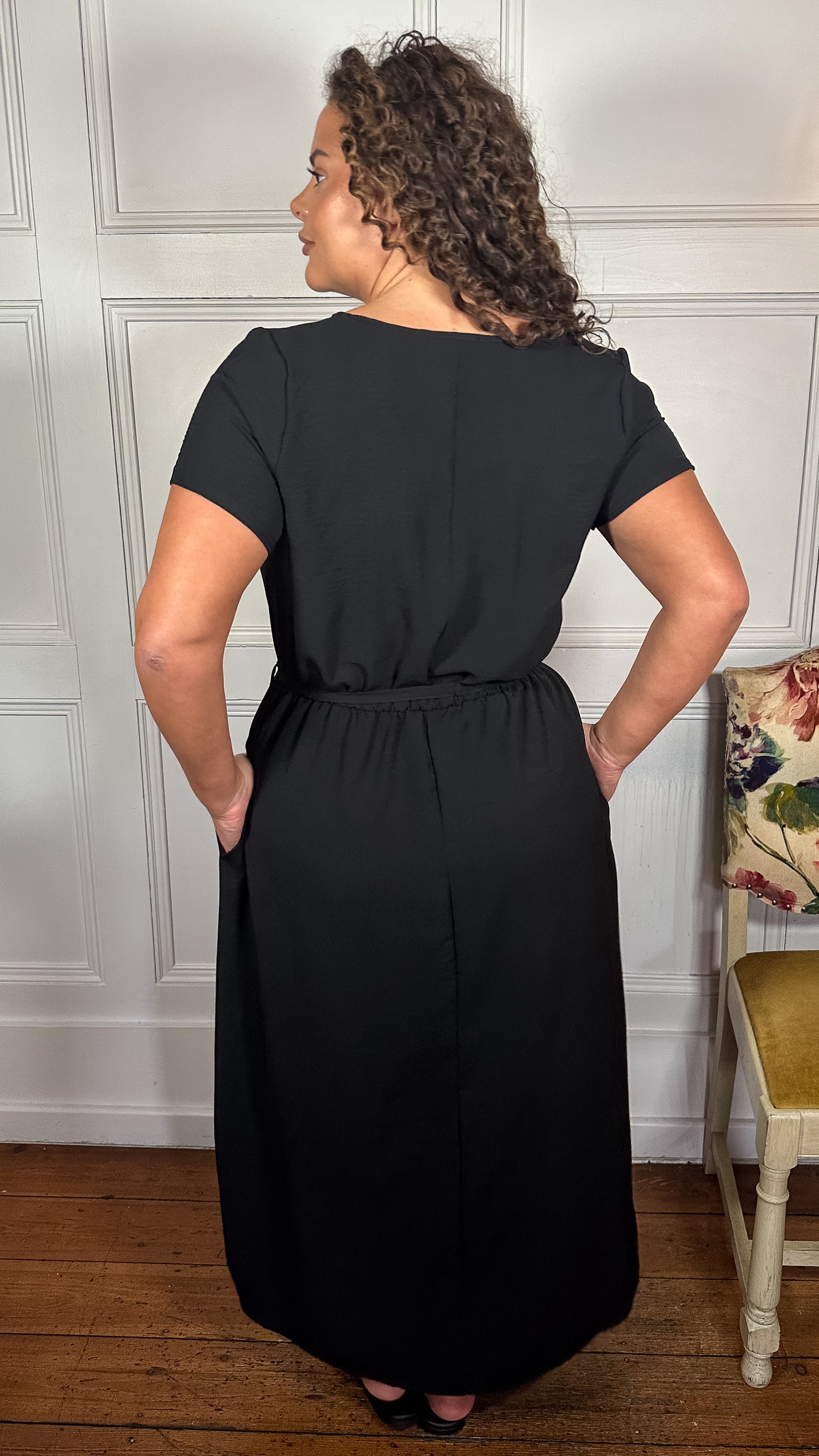 CurveWow Button Front Ocean Crepe Maxi Dress Black