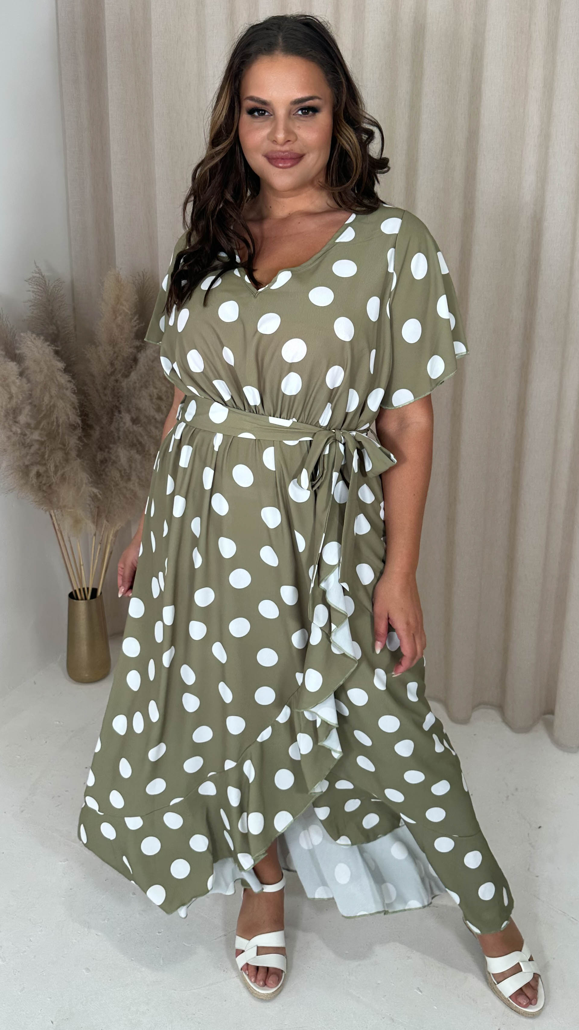 CurveWow V Neck Frill Hem Dress Green Spot