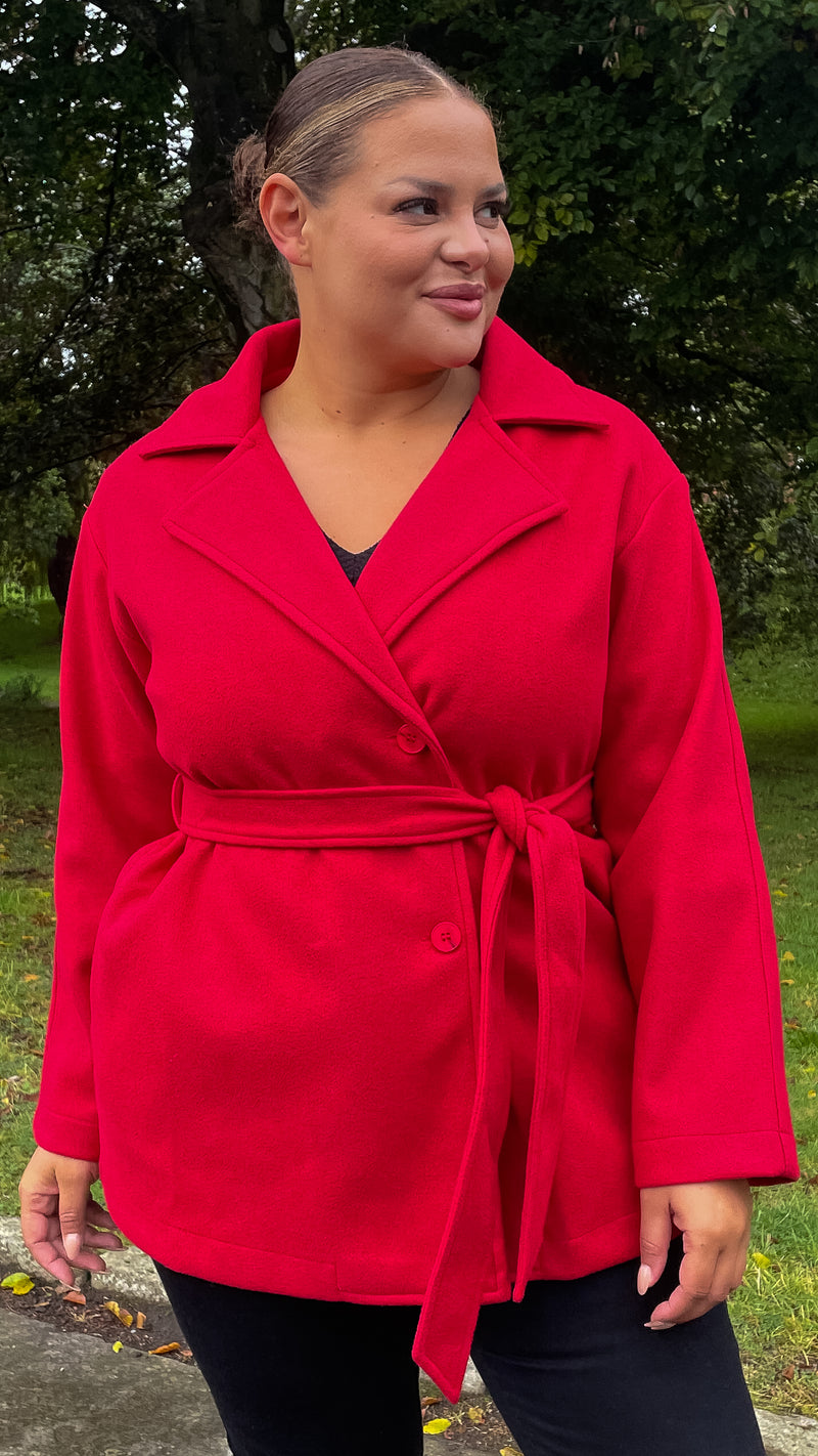 CurveWow Short Coat With Belt Red