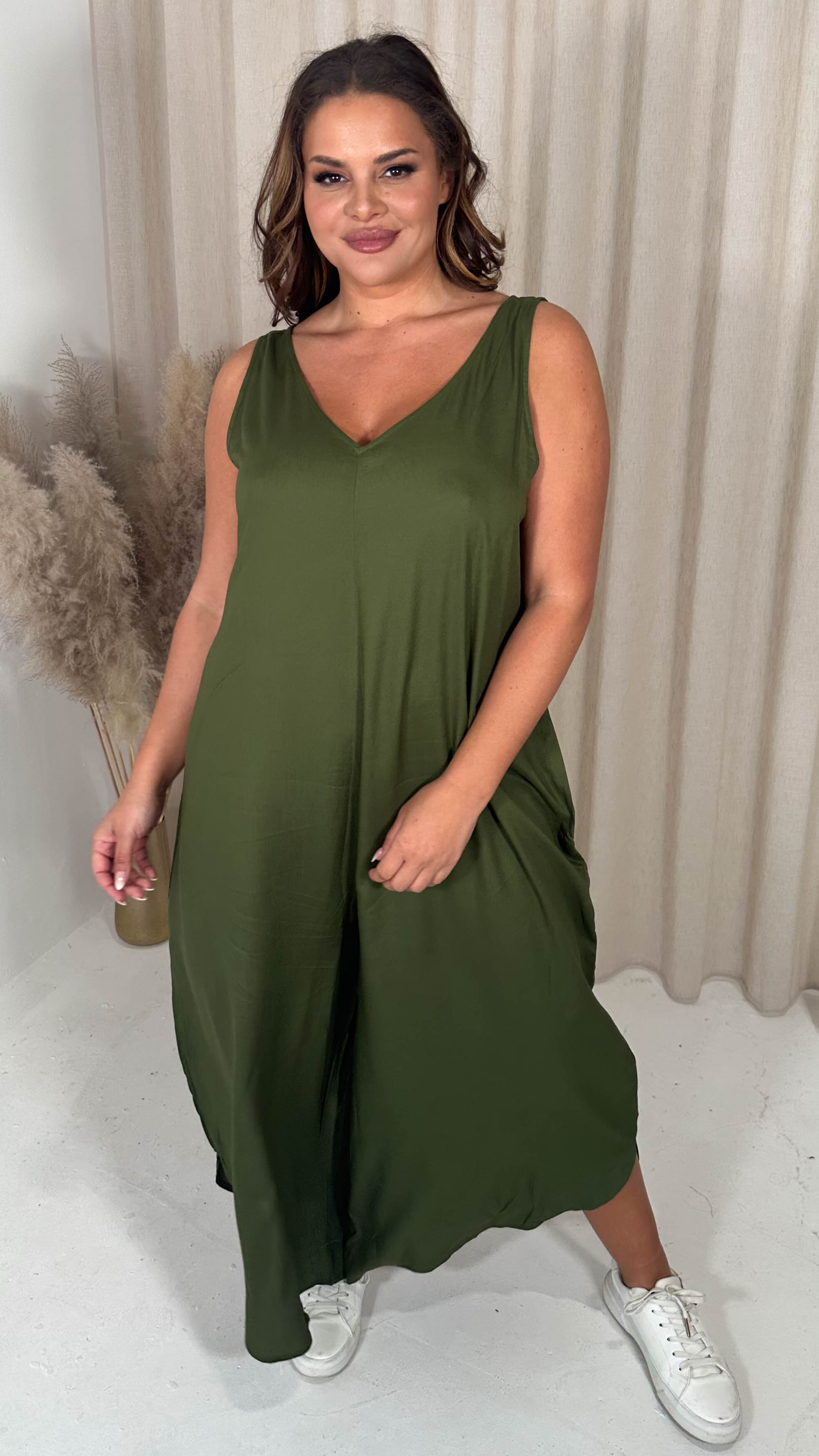 CurveWow Double V Neck Dip Hem Jumpsuit Khaki