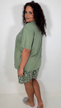 CurveWow Oversized Short Pyjama Set Green Leopard
