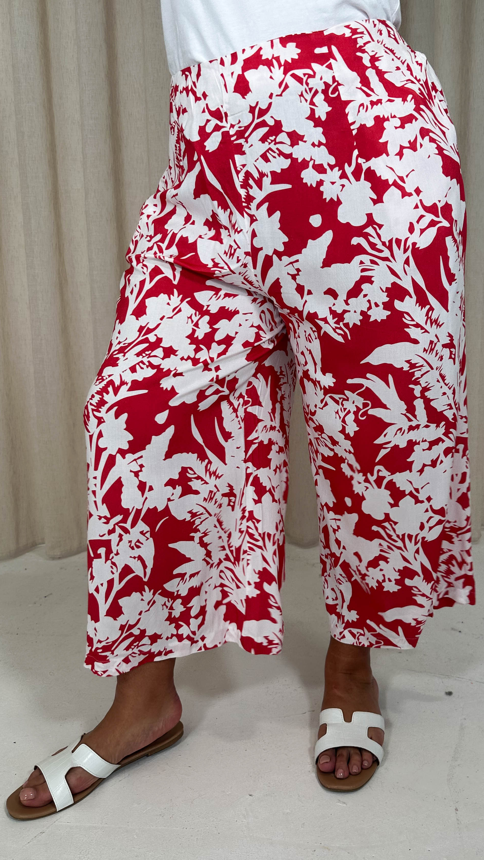 CurveWow Woven Wide Leg Trouser Red Floral