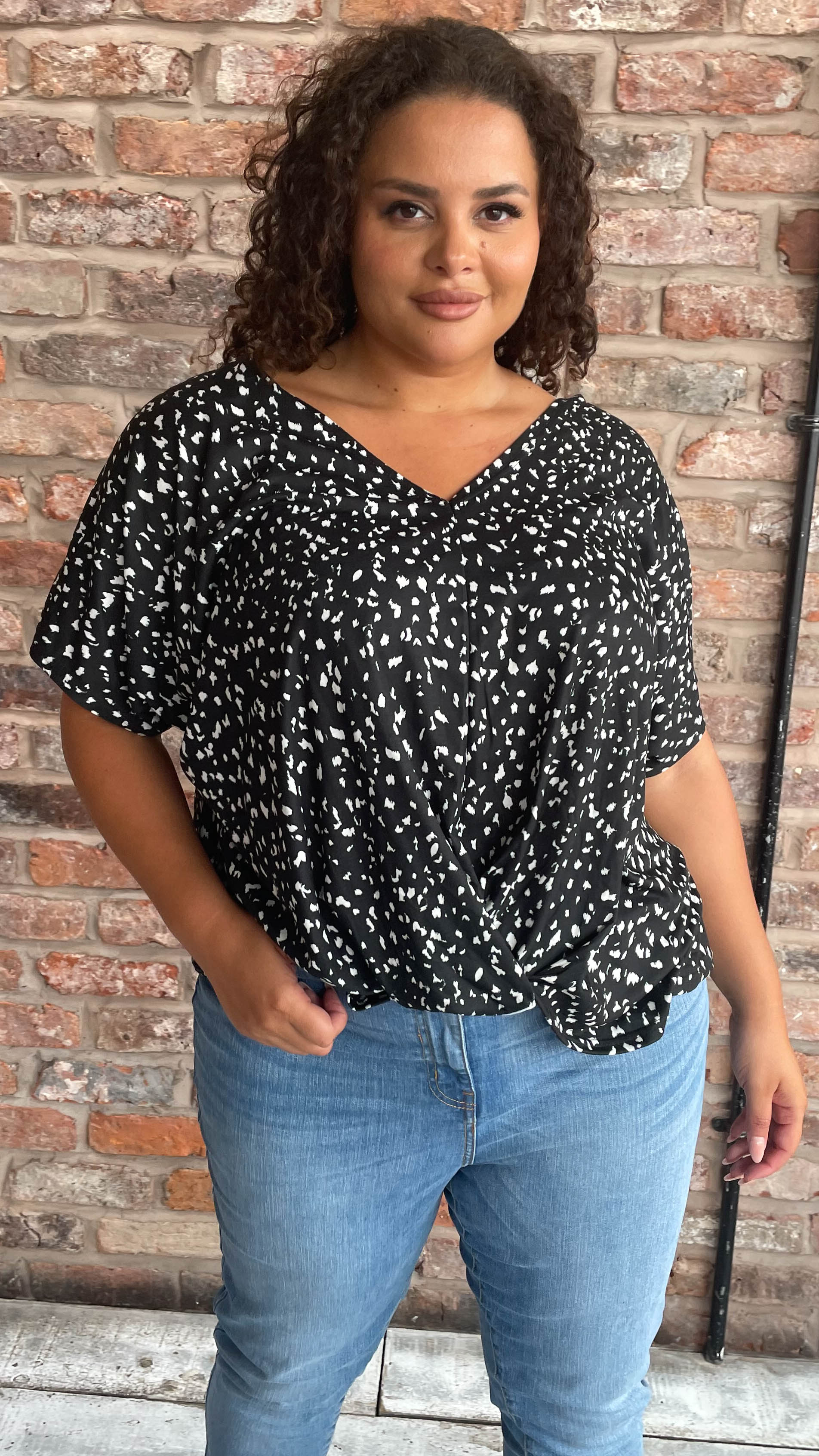 CurveWow Twist Hem T-Shirt Black Animal
