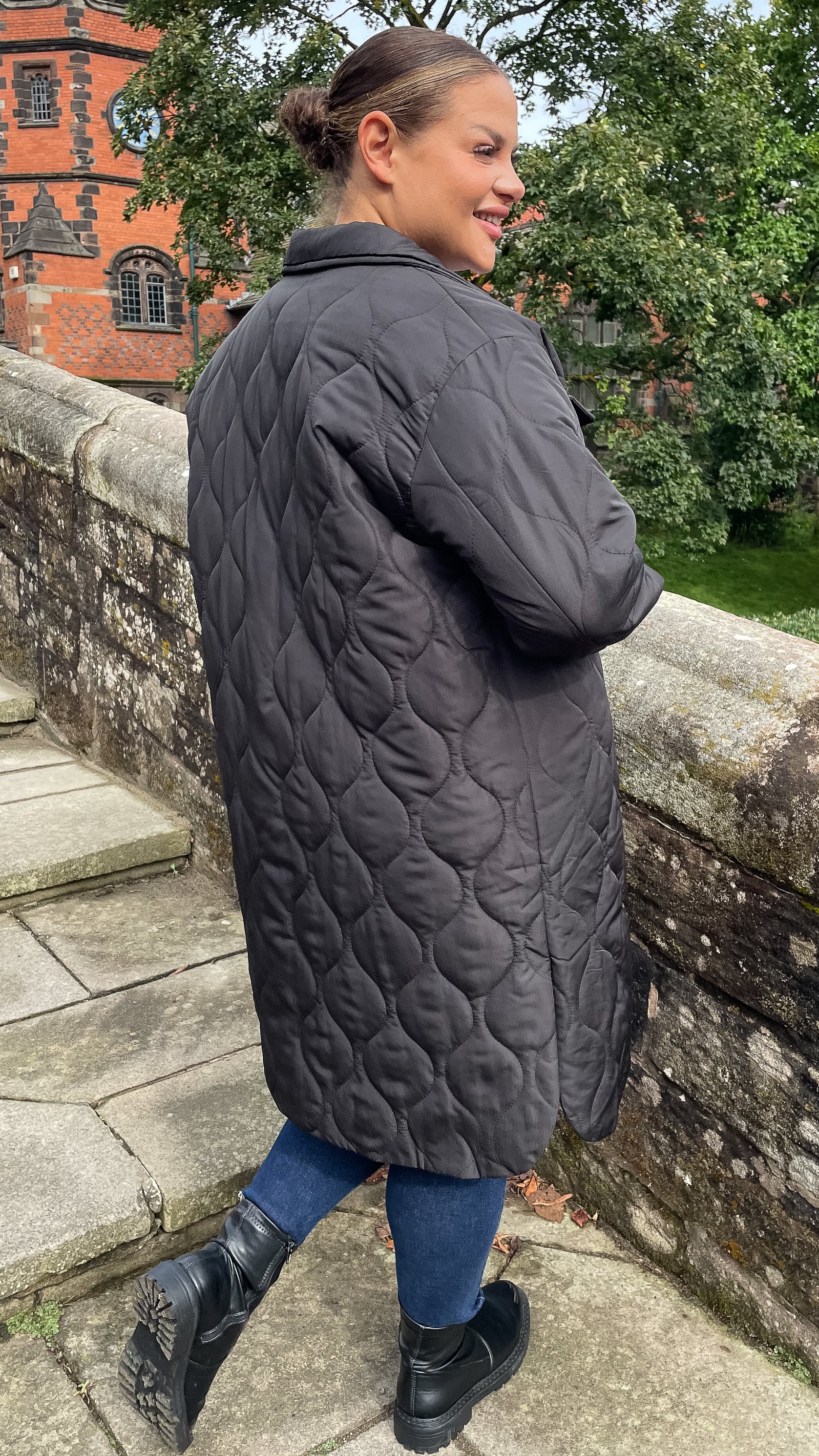 CurveWow Quilted Coat Black