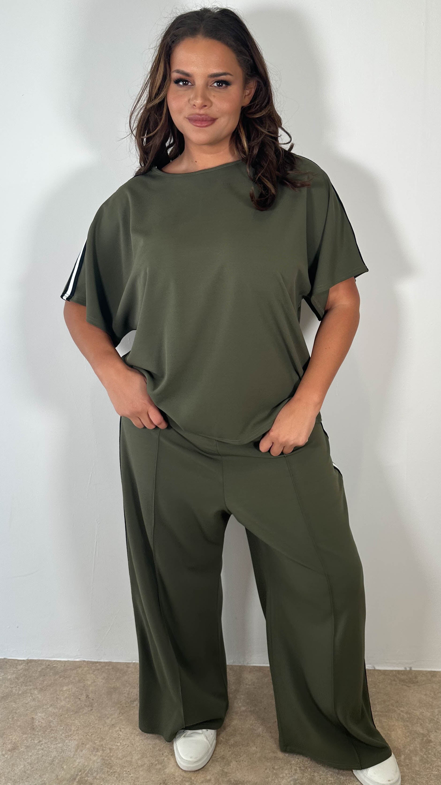 CurveWow Pintuck Front Side Tape Trouser Khaki