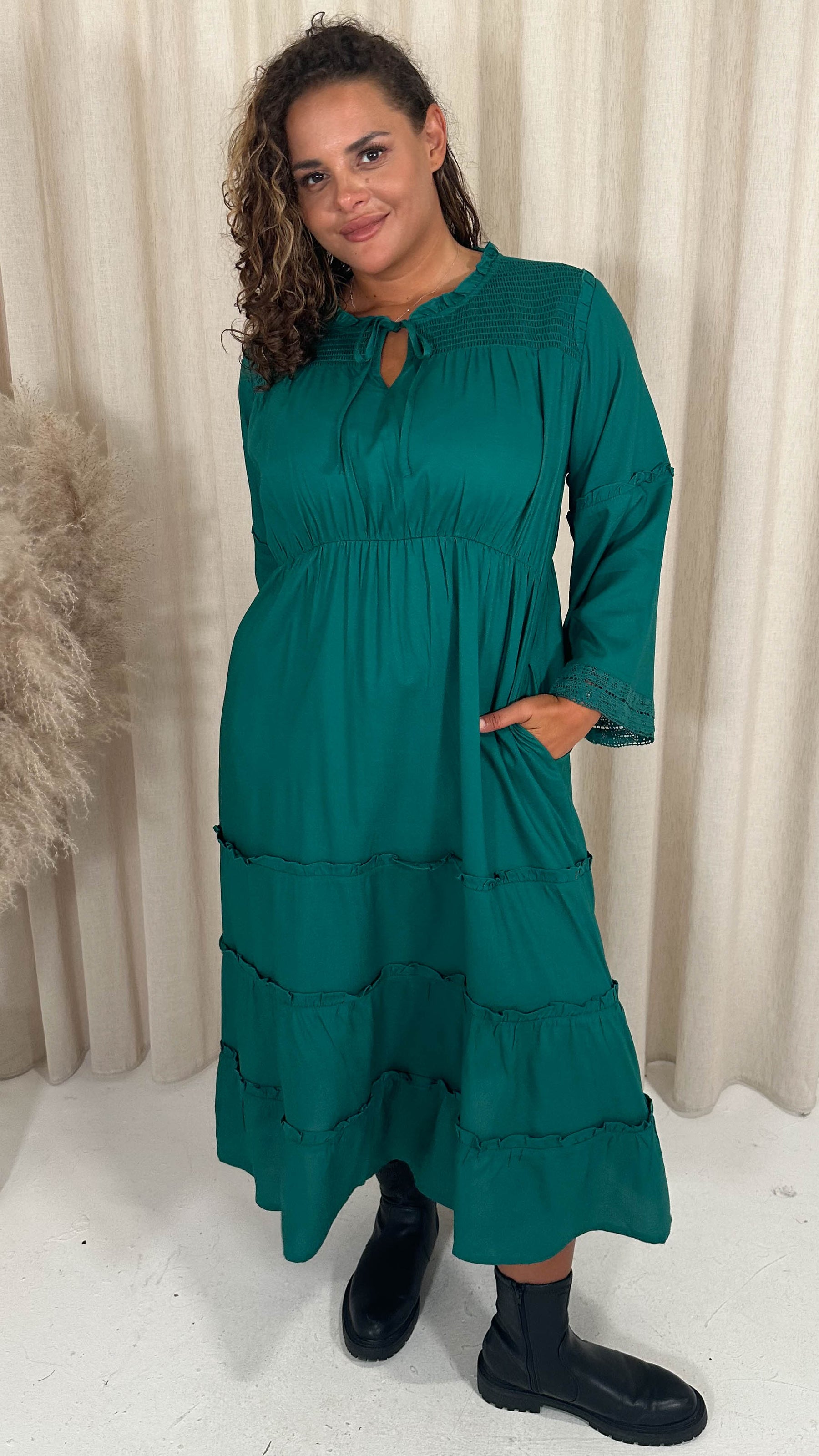 CurveWow Tie Front Tiered Maxi Dress Green Curvewow CurveWow Tie Front Tiered Maxi Dress Green Curvewow