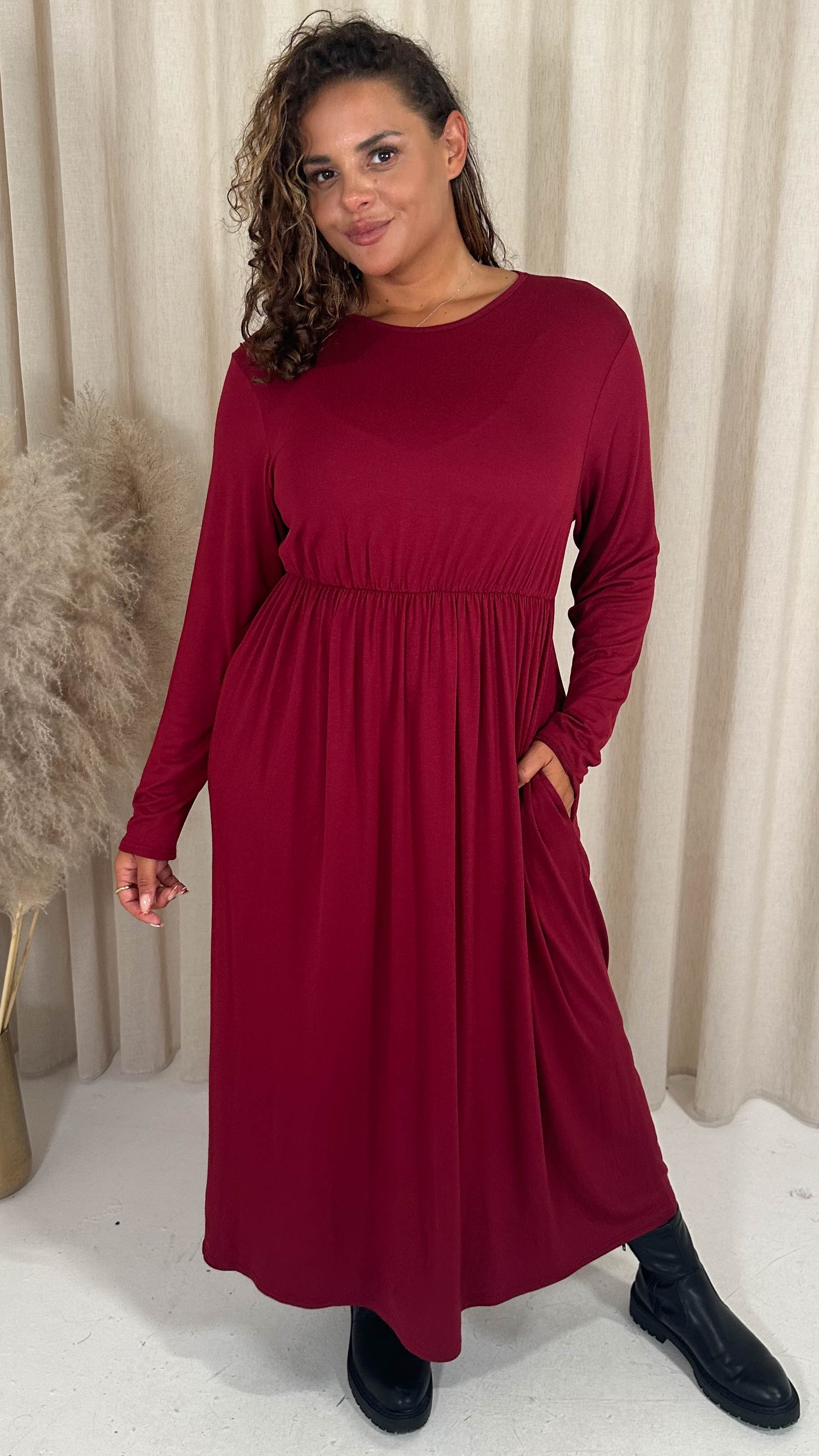 CurveWow Long Sleeve Jersey Pocket Midi Dress Wine – Curvewow