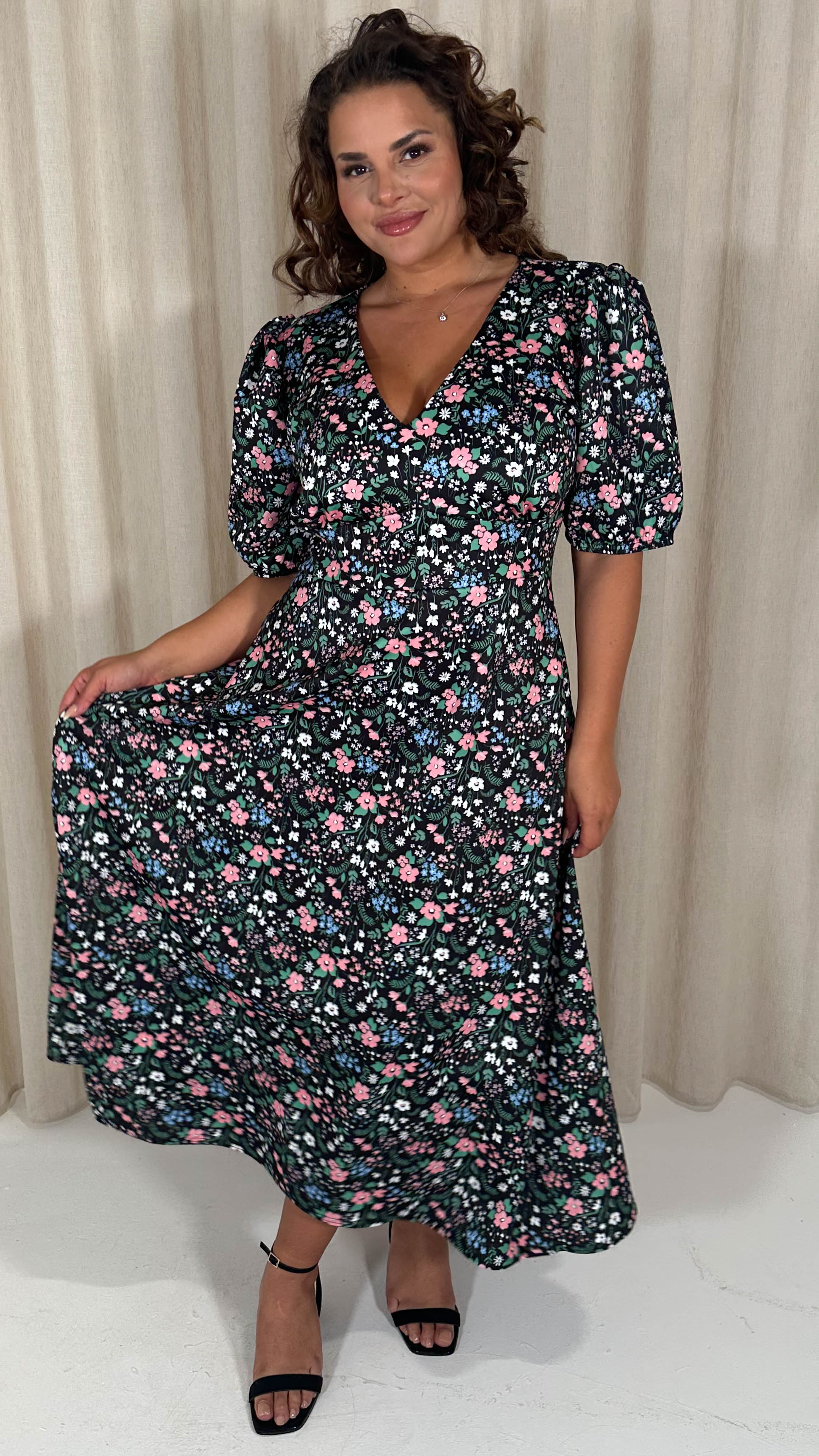 CurveWow Balloon Sleeve Midi Dress Black Floral