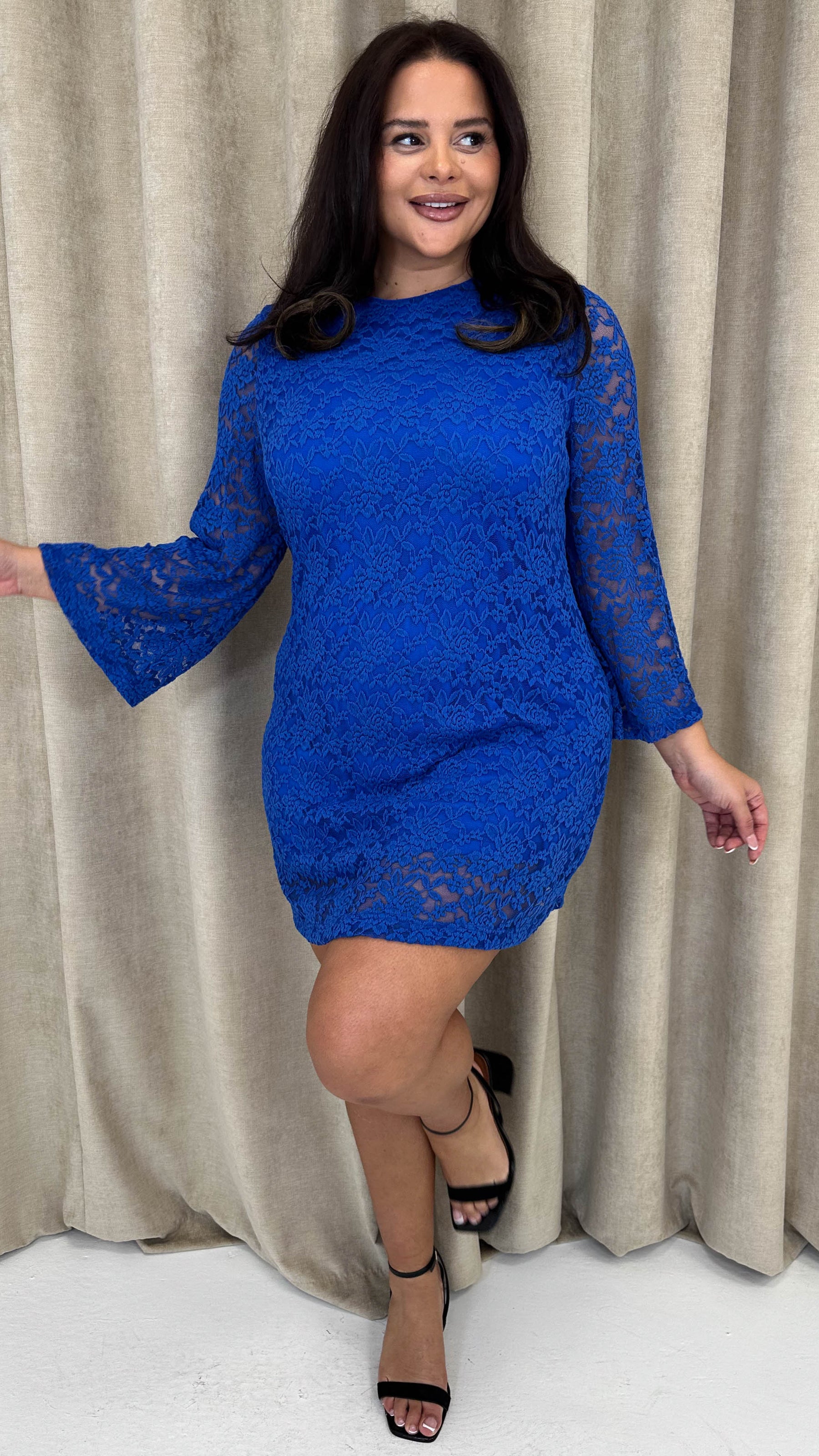 CurveWow Floral Lace Shift Dress Cobalt Blue Curvewow CurveWow Floral Lace Shift Dress Cobalt Blue Curvewow