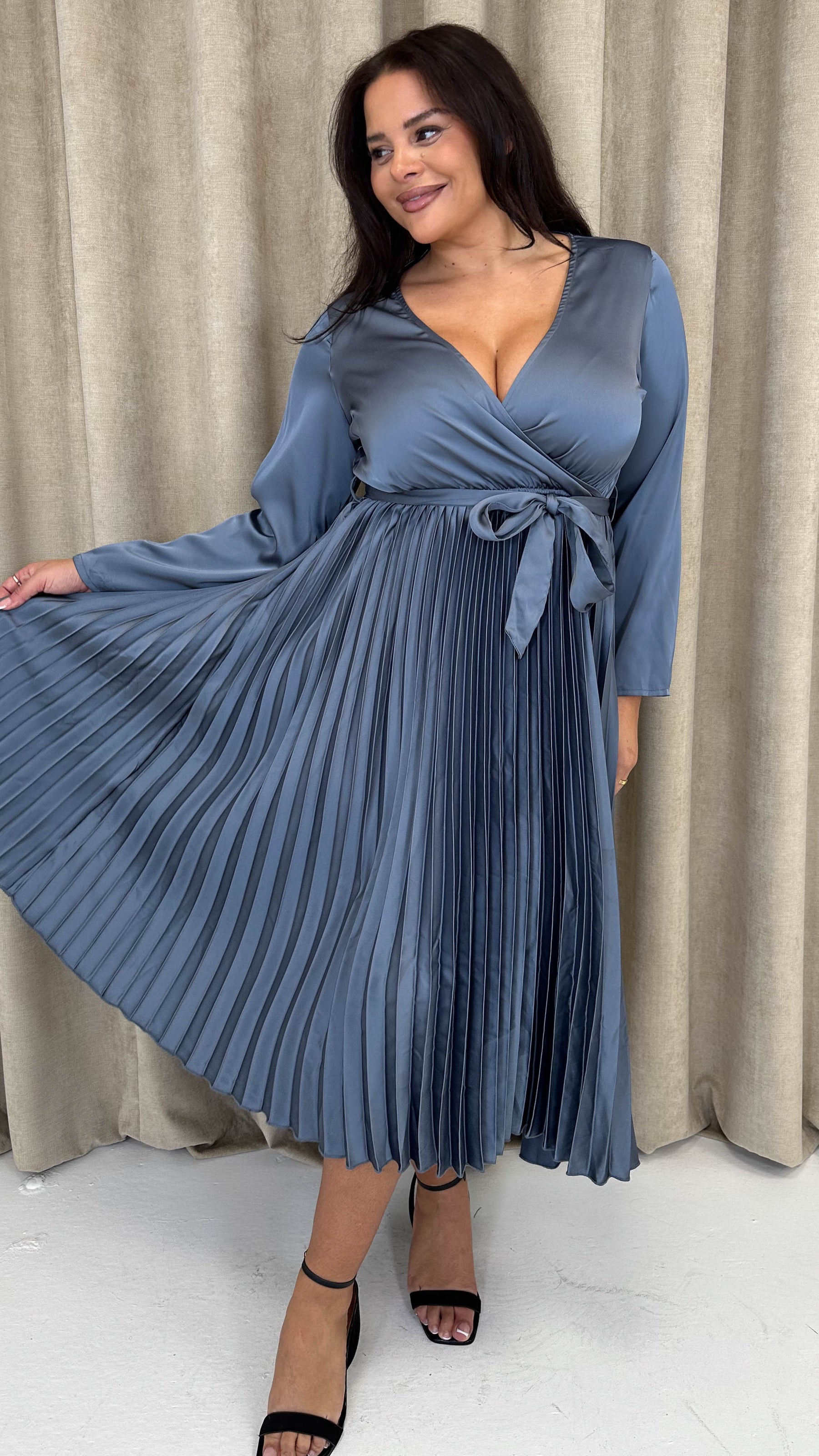 CurveWow Long Sleeve Pleated Wrap Dress Gunmetal Grey Curvewow CurveWow Long Sleeve Pleated Wrap Dress Gunmetal Grey Curvewow