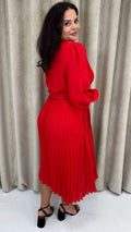 CurveWow Buckle Belt Pleated Midi Dress Red