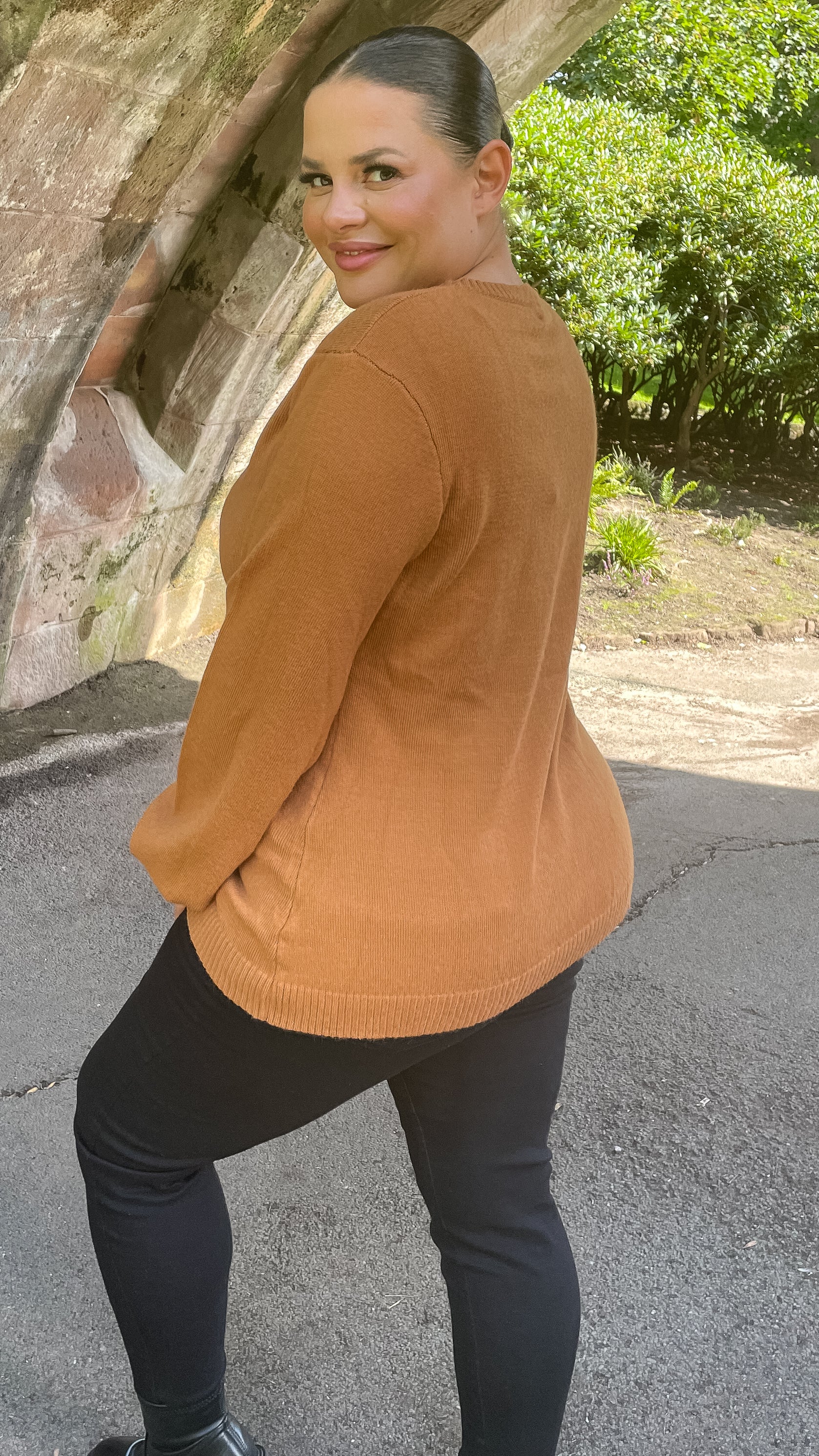 CurveWow Longline V Neck Jumper Camel